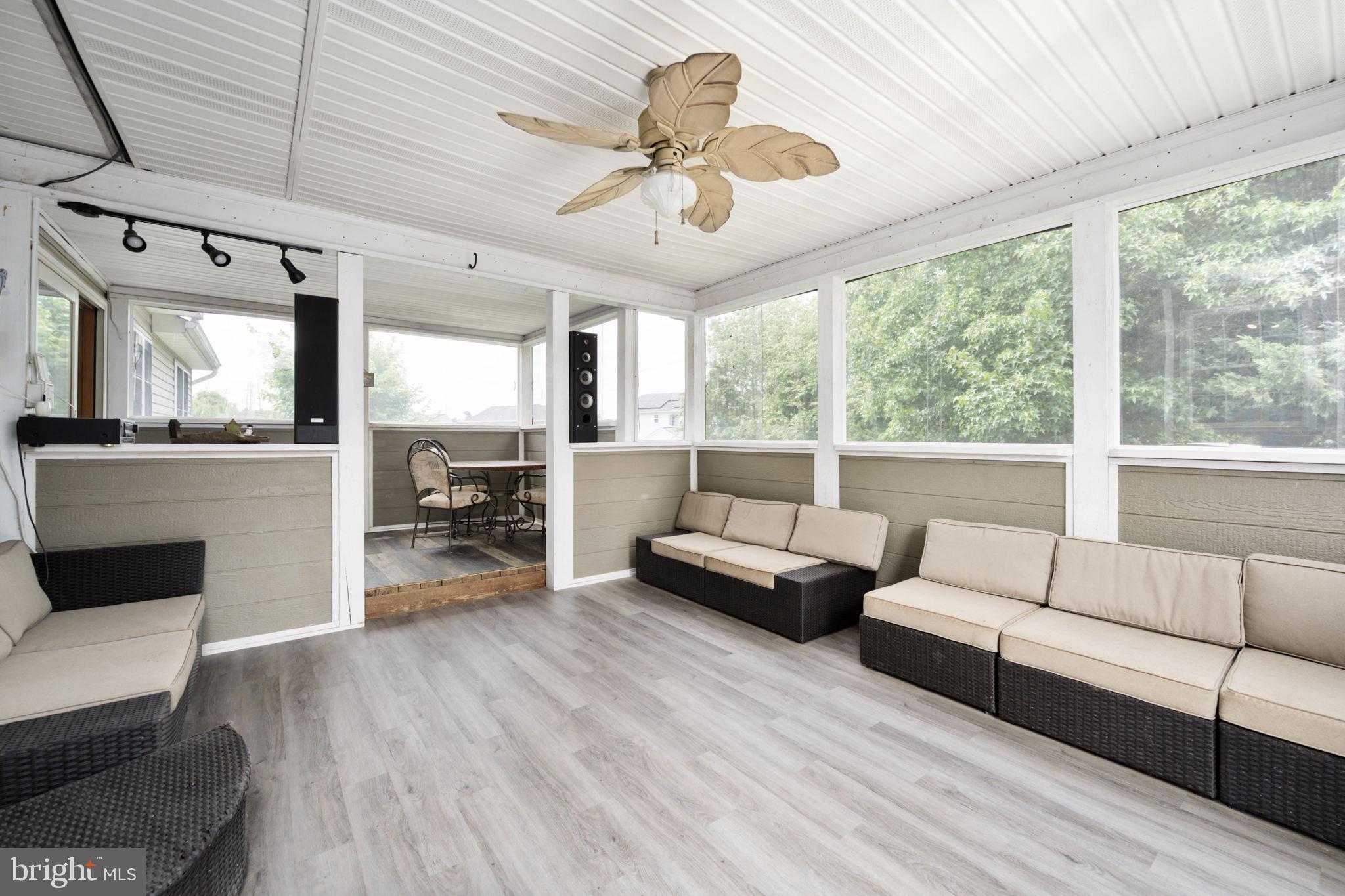 ASHLEIGH PARK - Residential