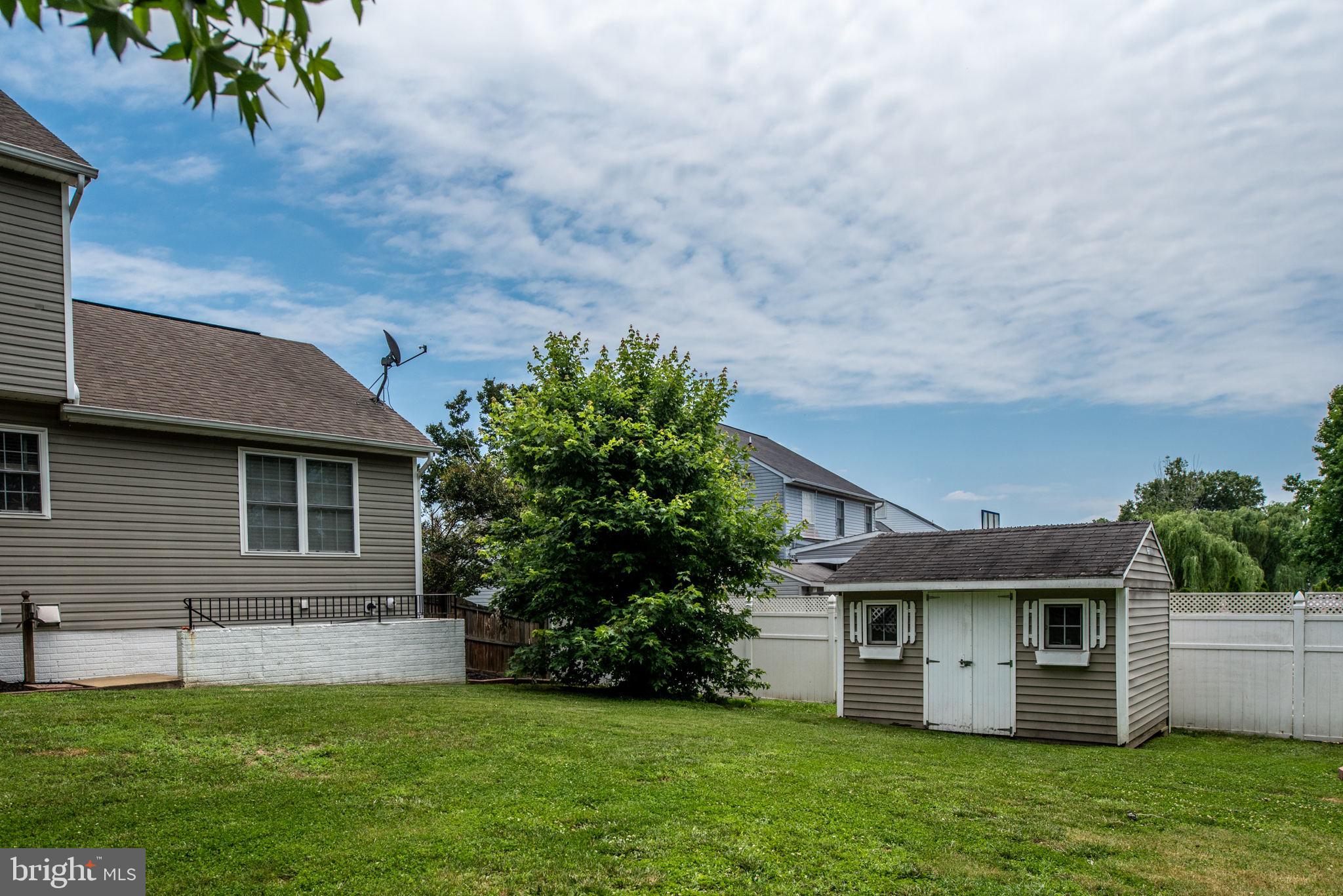 ASHLEIGH PARK - Residential
