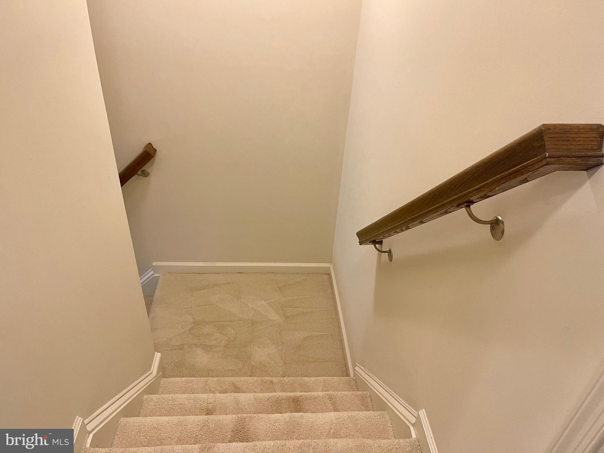 MOOREFIELD STATION - Residential Lease