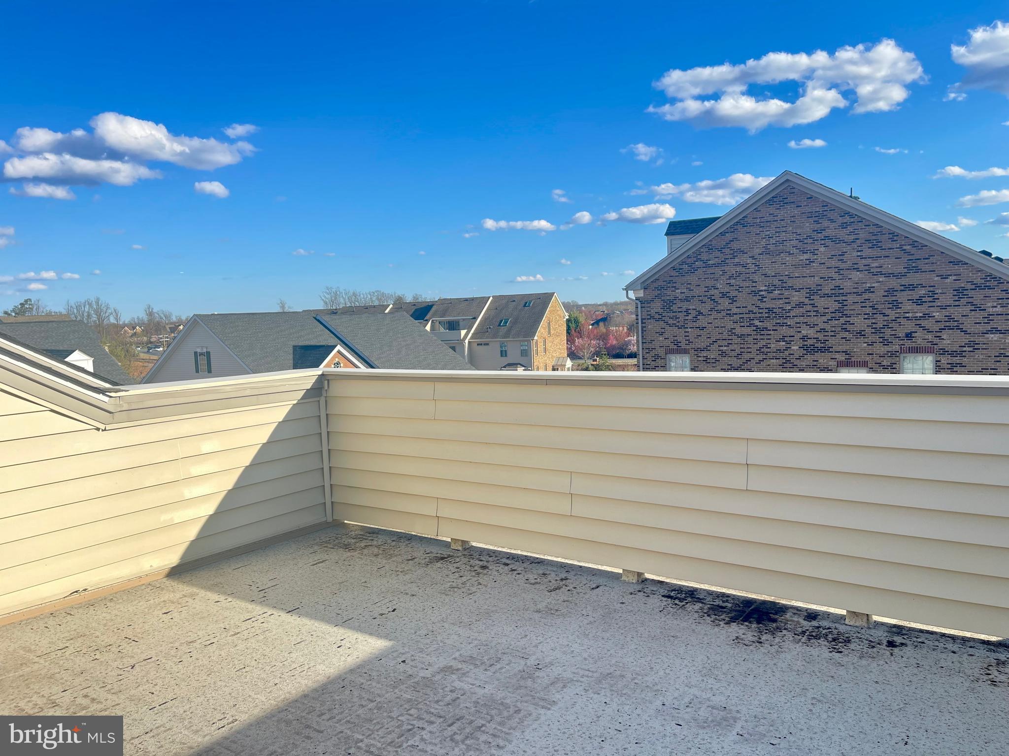 MOOREFIELD STATION - Residential Lease