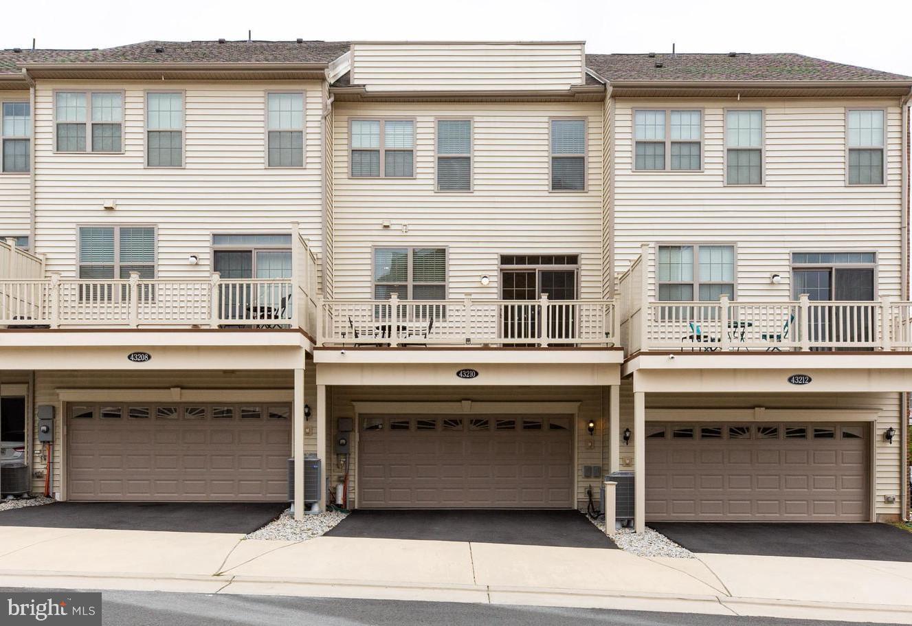 MOOREFIELD STATION - Residential Lease