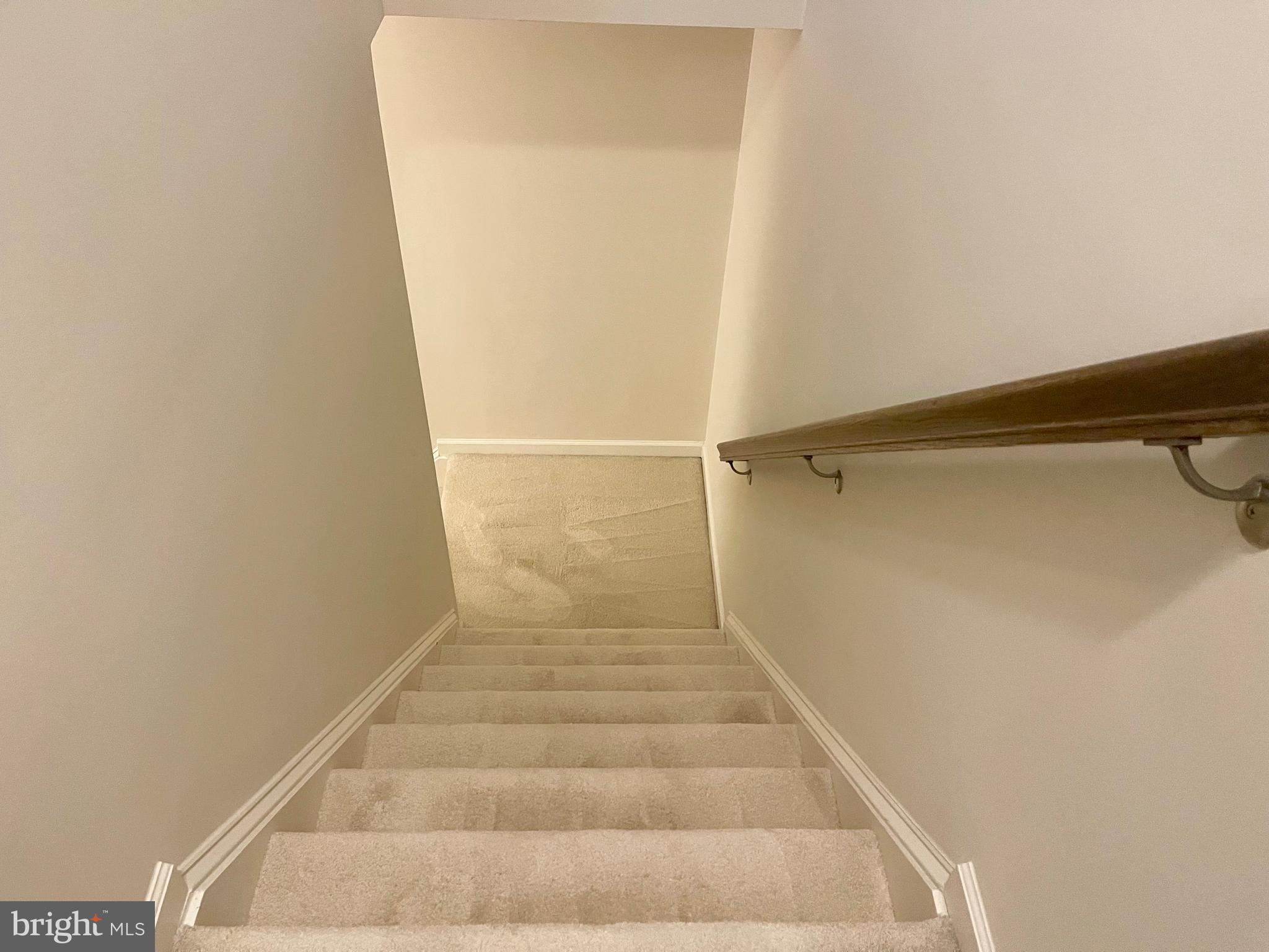 MOOREFIELD STATION - Residential Lease