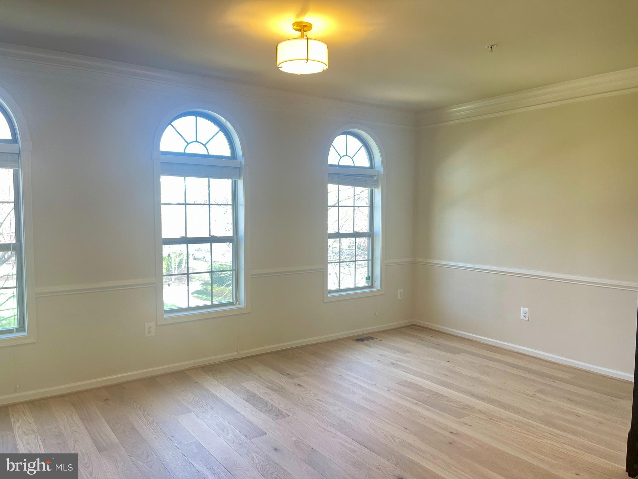 MOOREFIELD STATION - Residential Lease