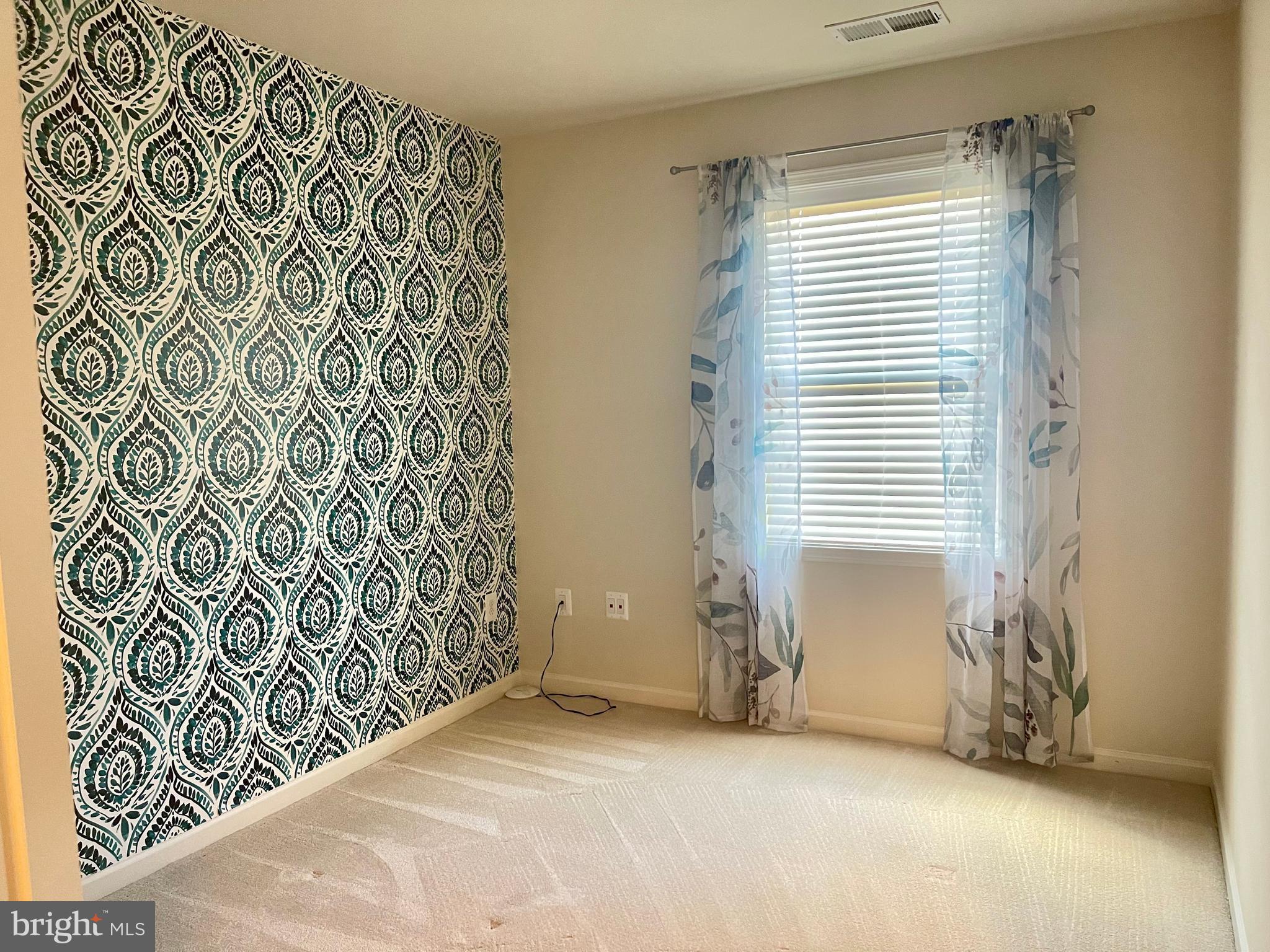 MOOREFIELD STATION - Residential Lease