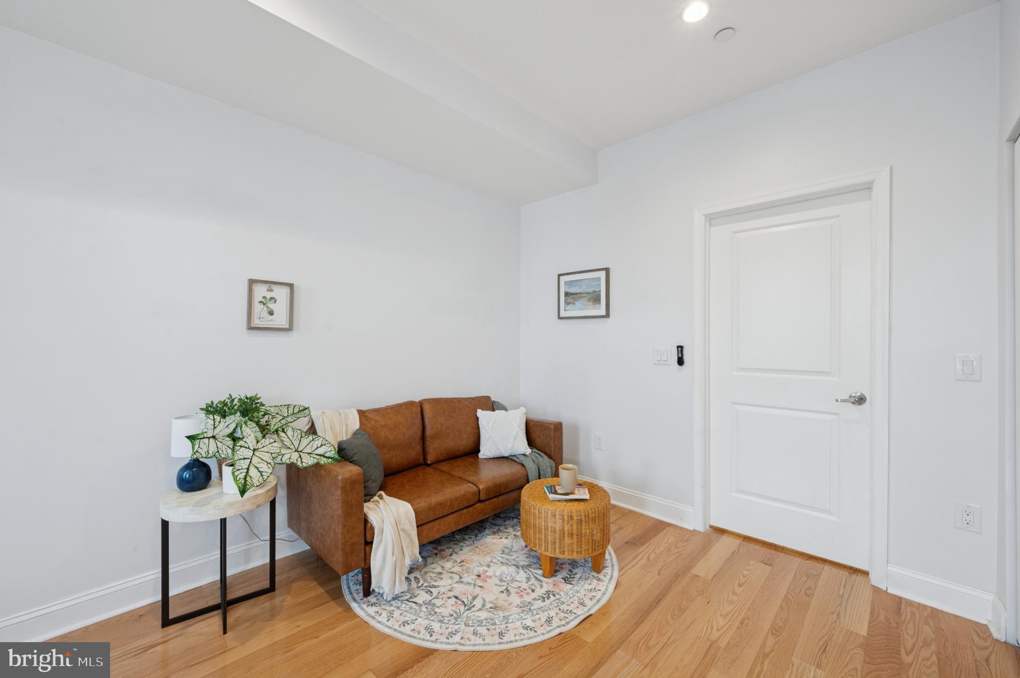 PORT RICHMOND - Residential