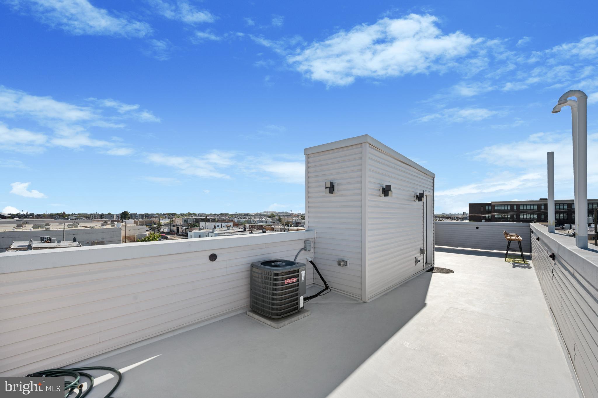 PORT RICHMOND - Residential