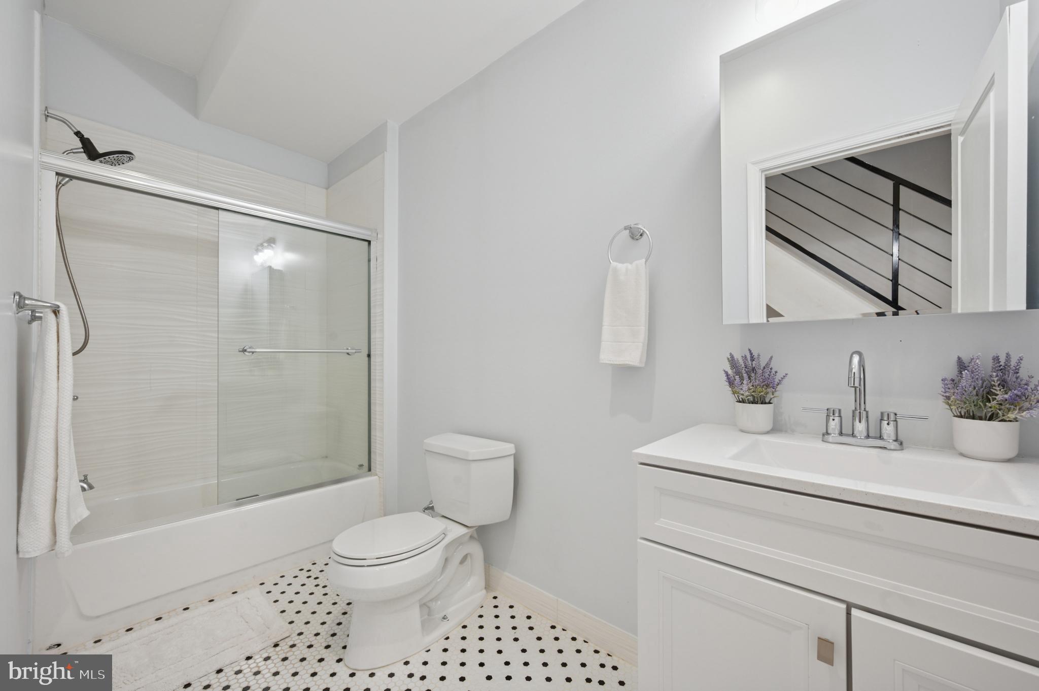 PORT RICHMOND - Residential