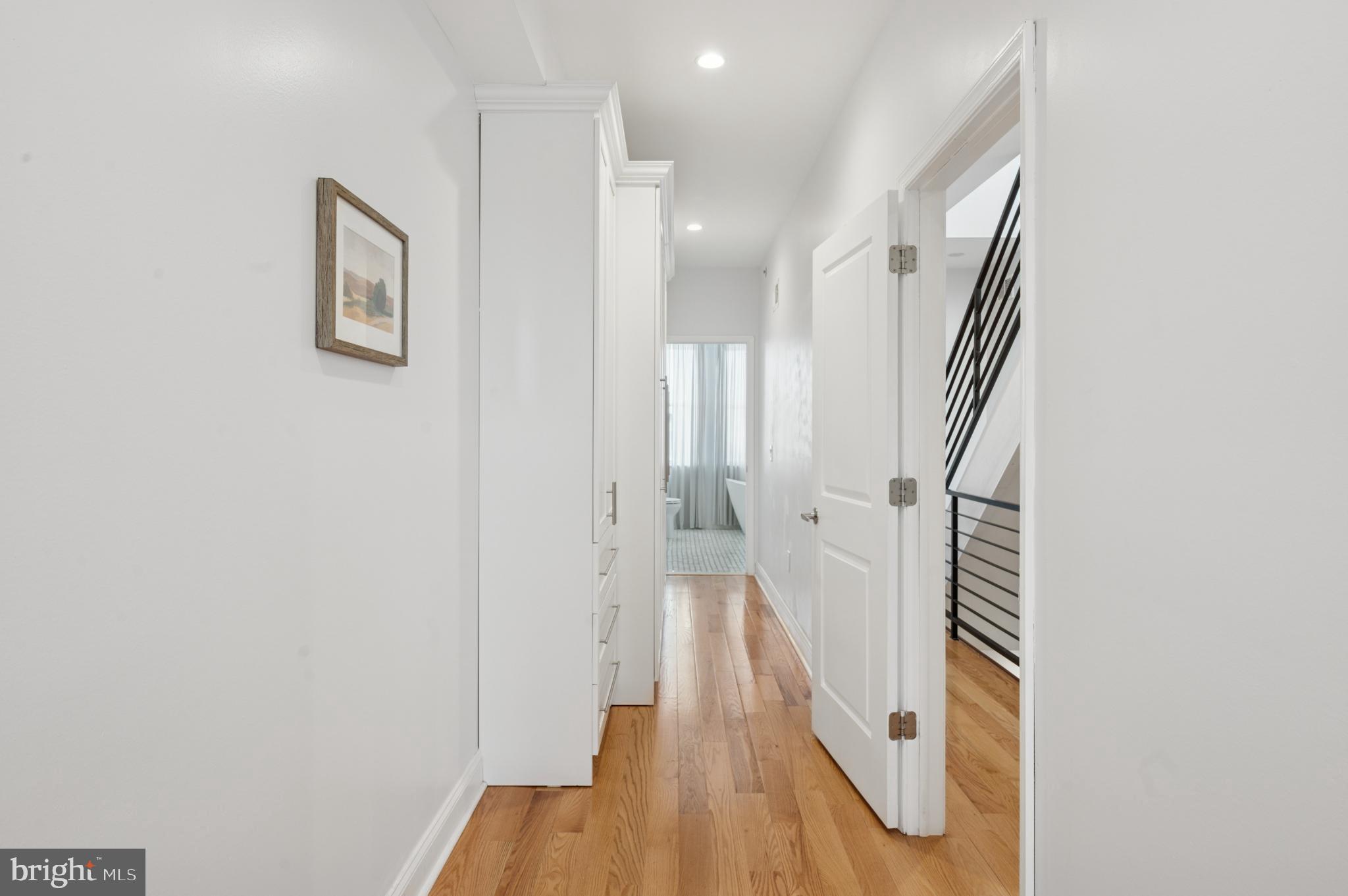 PORT RICHMOND - Residential