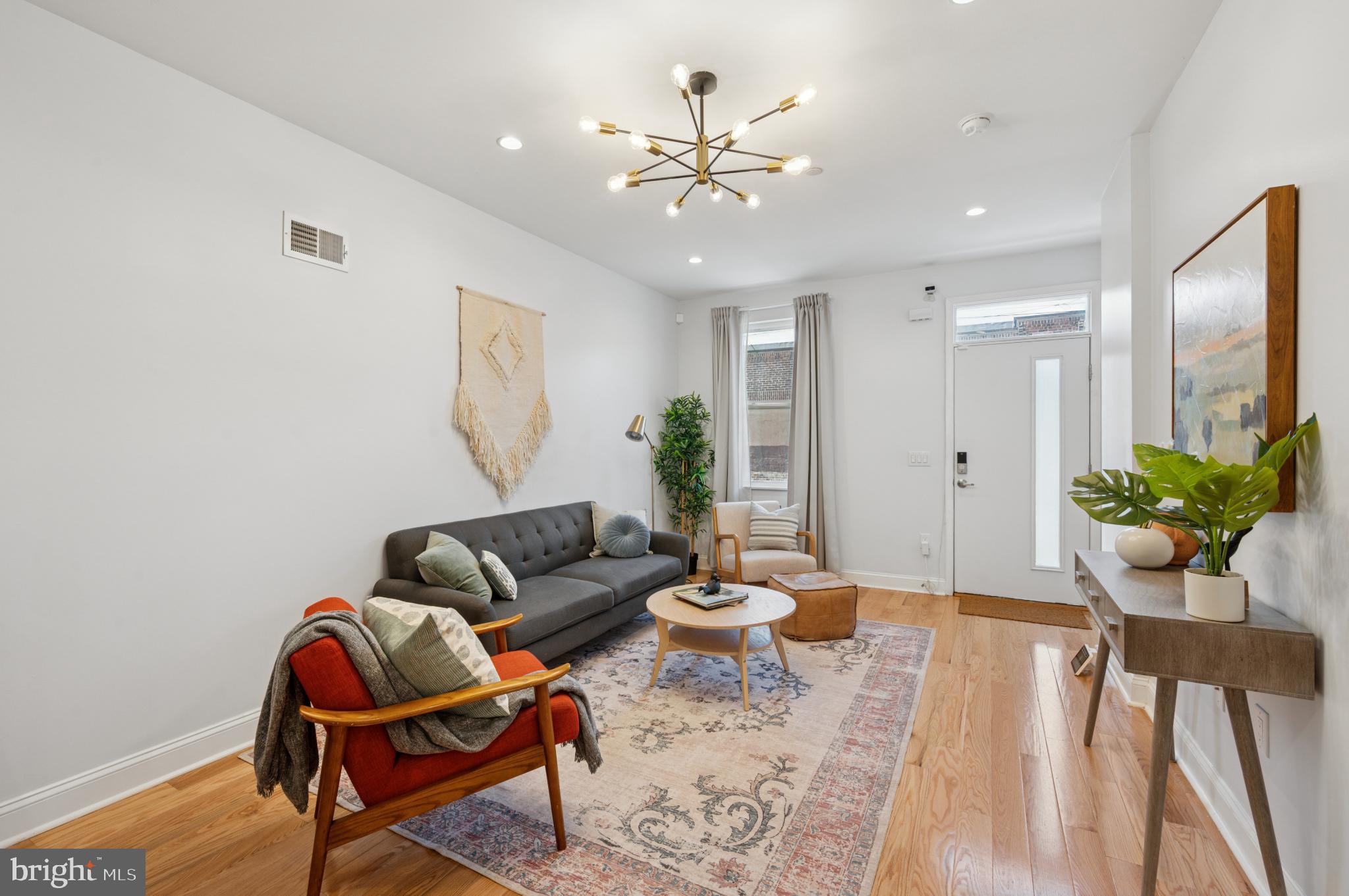 PORT RICHMOND - Residential