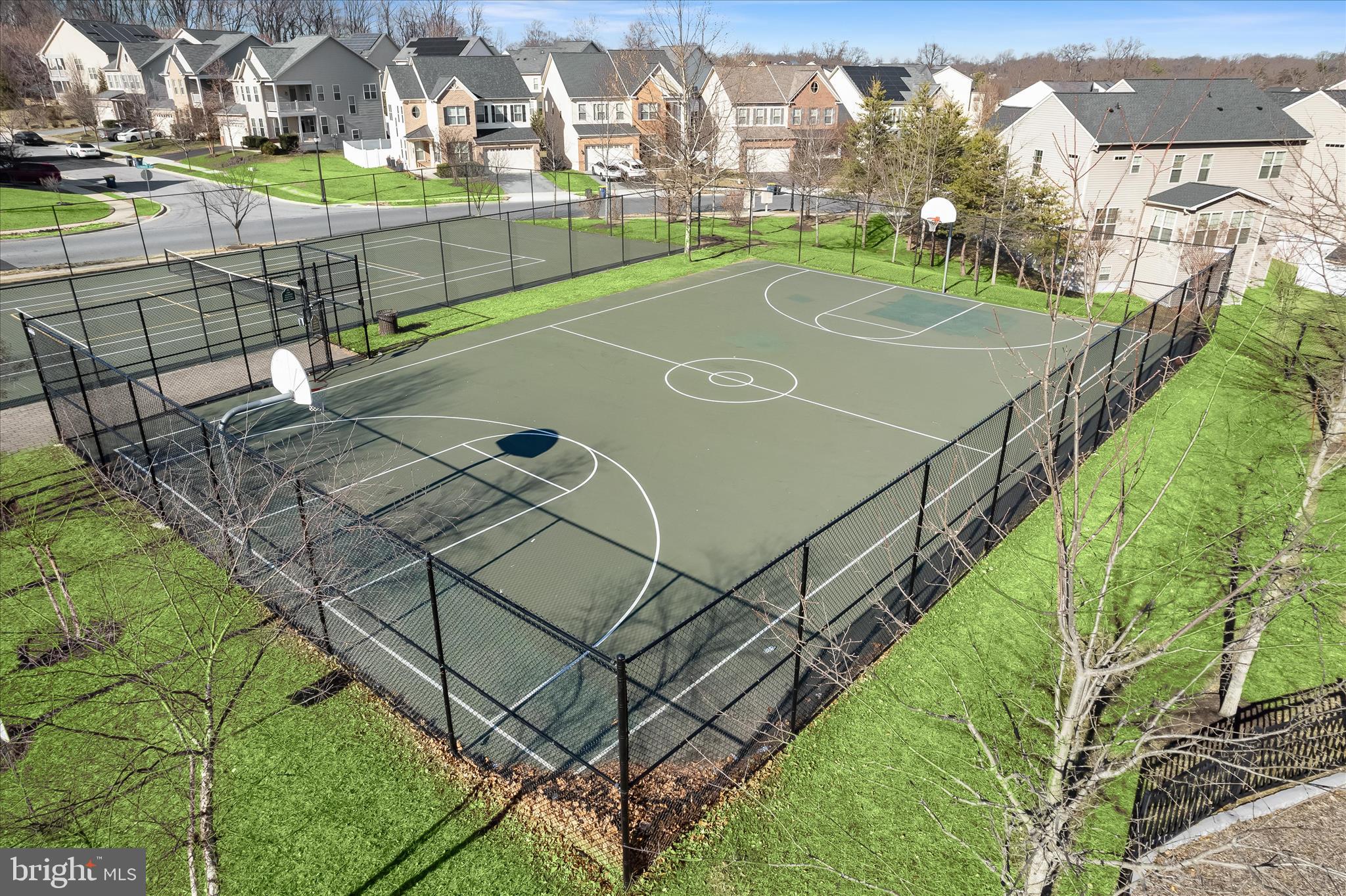 WOODMORE TOWNE CENTRE - Residential