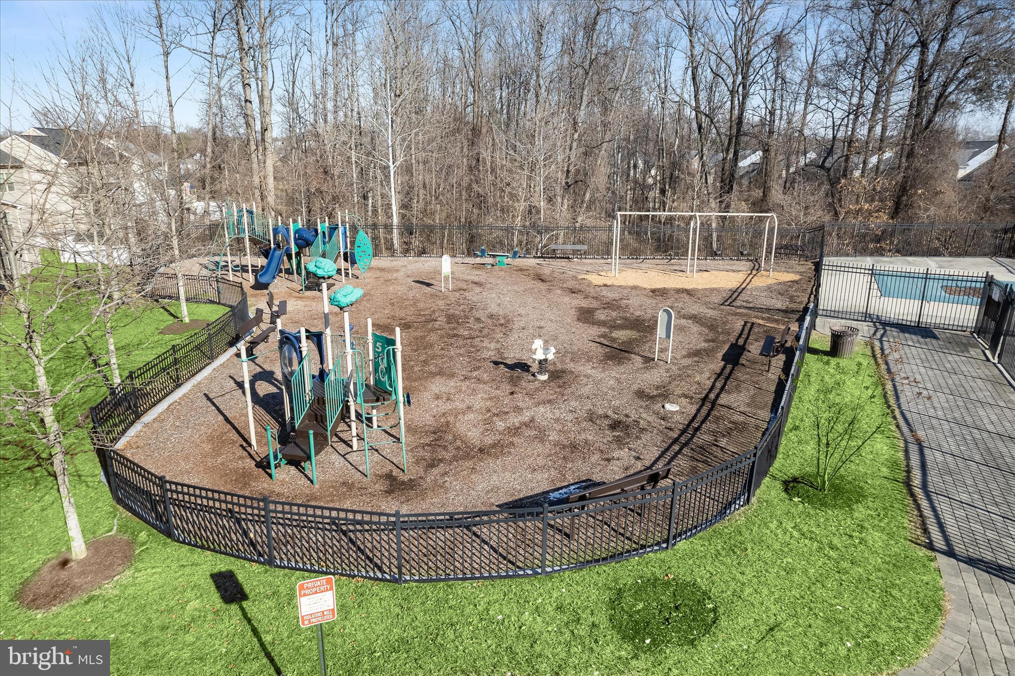 WOODMORE TOWNE CENTRE - Residential