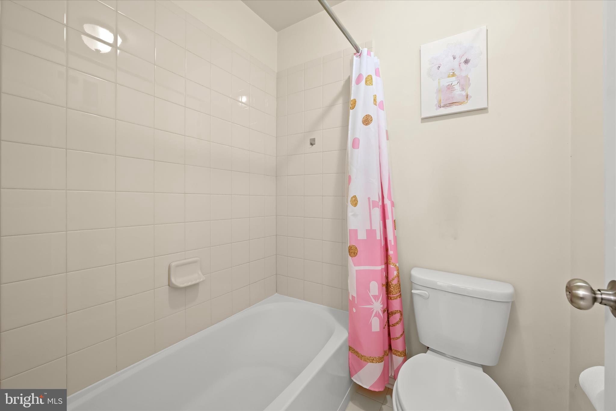 WOODMORE TOWNE CENTRE - Residential