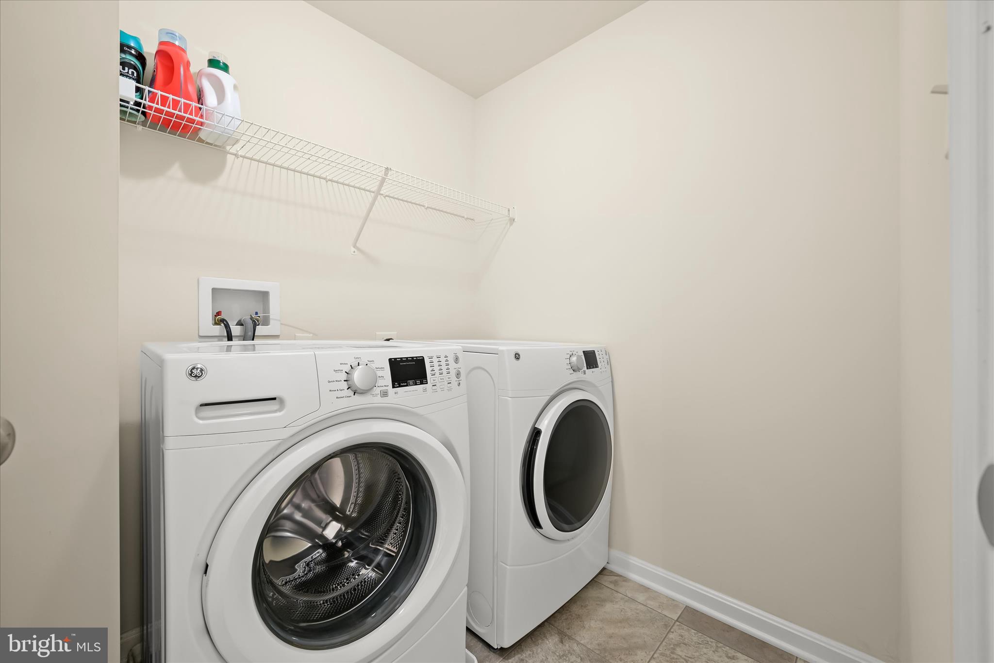 WOODMORE TOWNE CENTRE - Residential