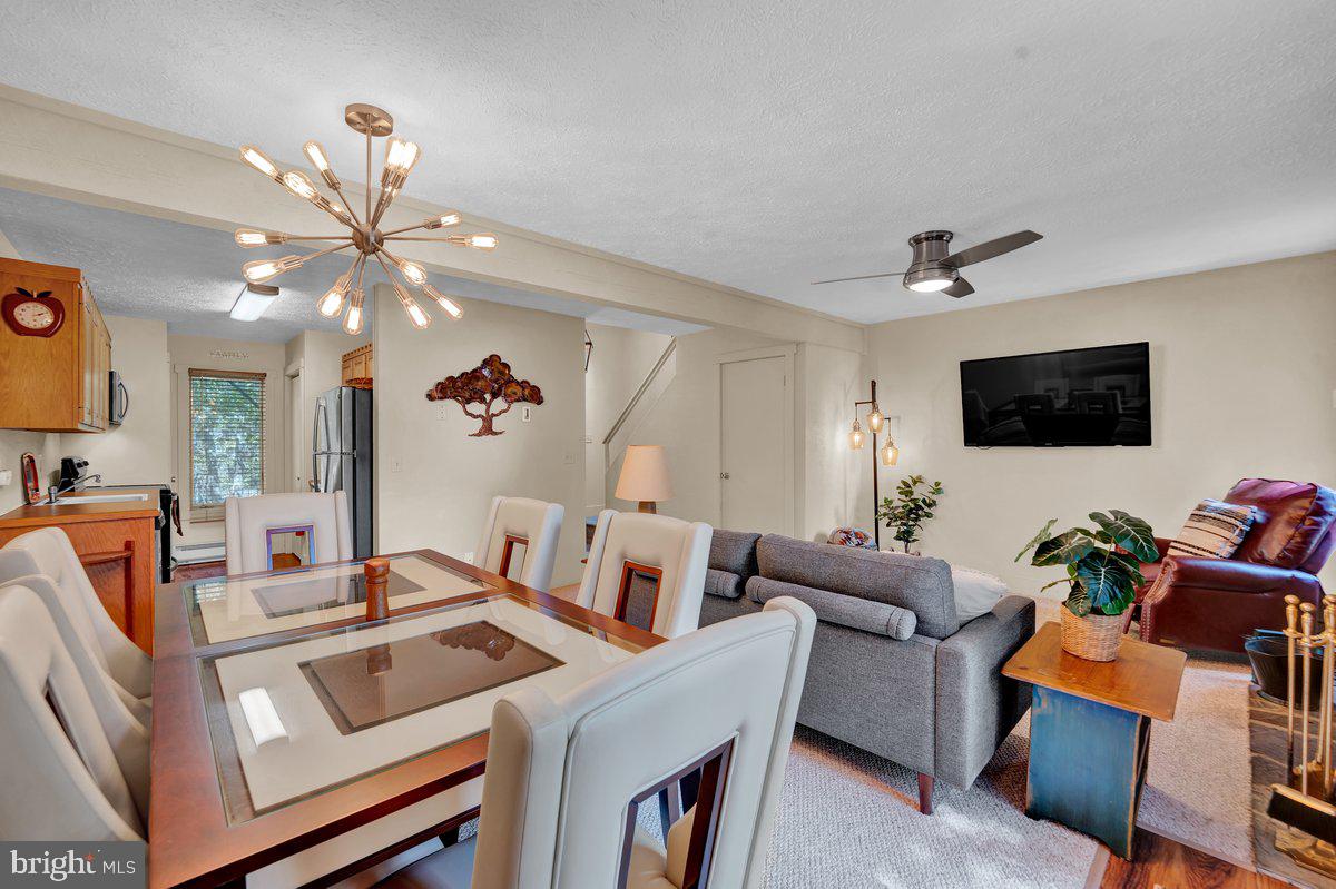 SNOW RIDGE VILLAGE - Residential