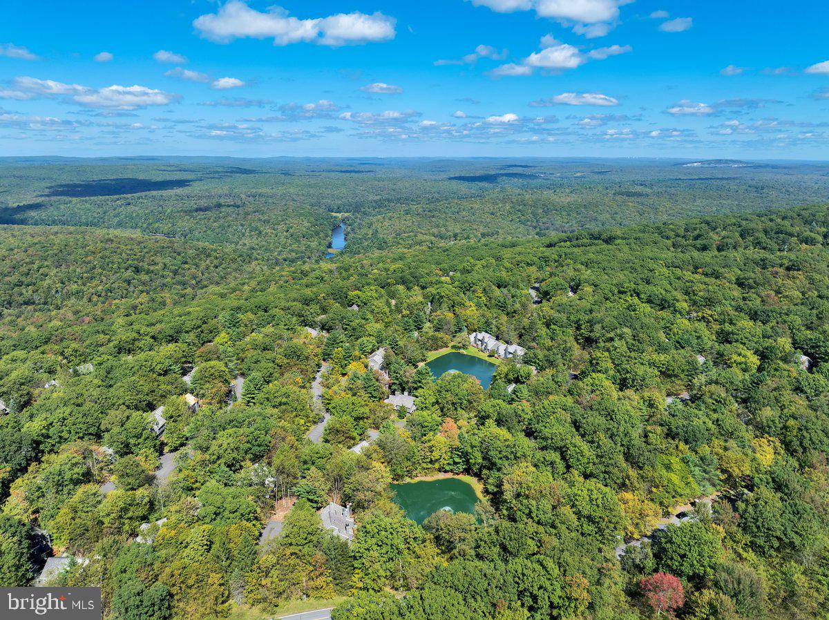 SNOW RIDGE VILLAGE - Residential