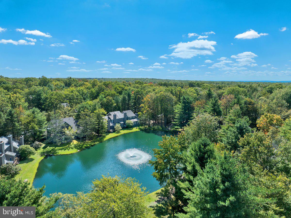 SNOW RIDGE VILLAGE - Residential