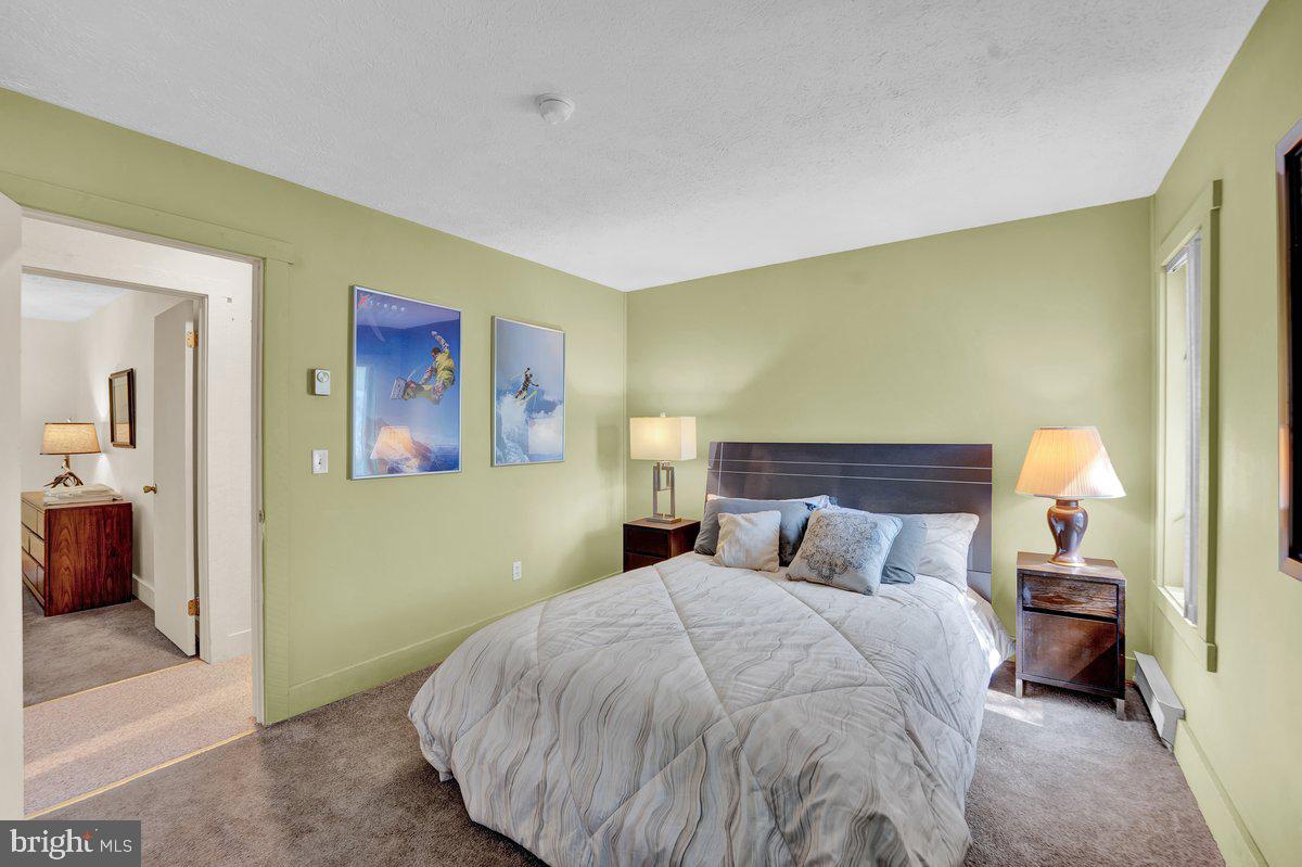 SNOW RIDGE VILLAGE - Residential