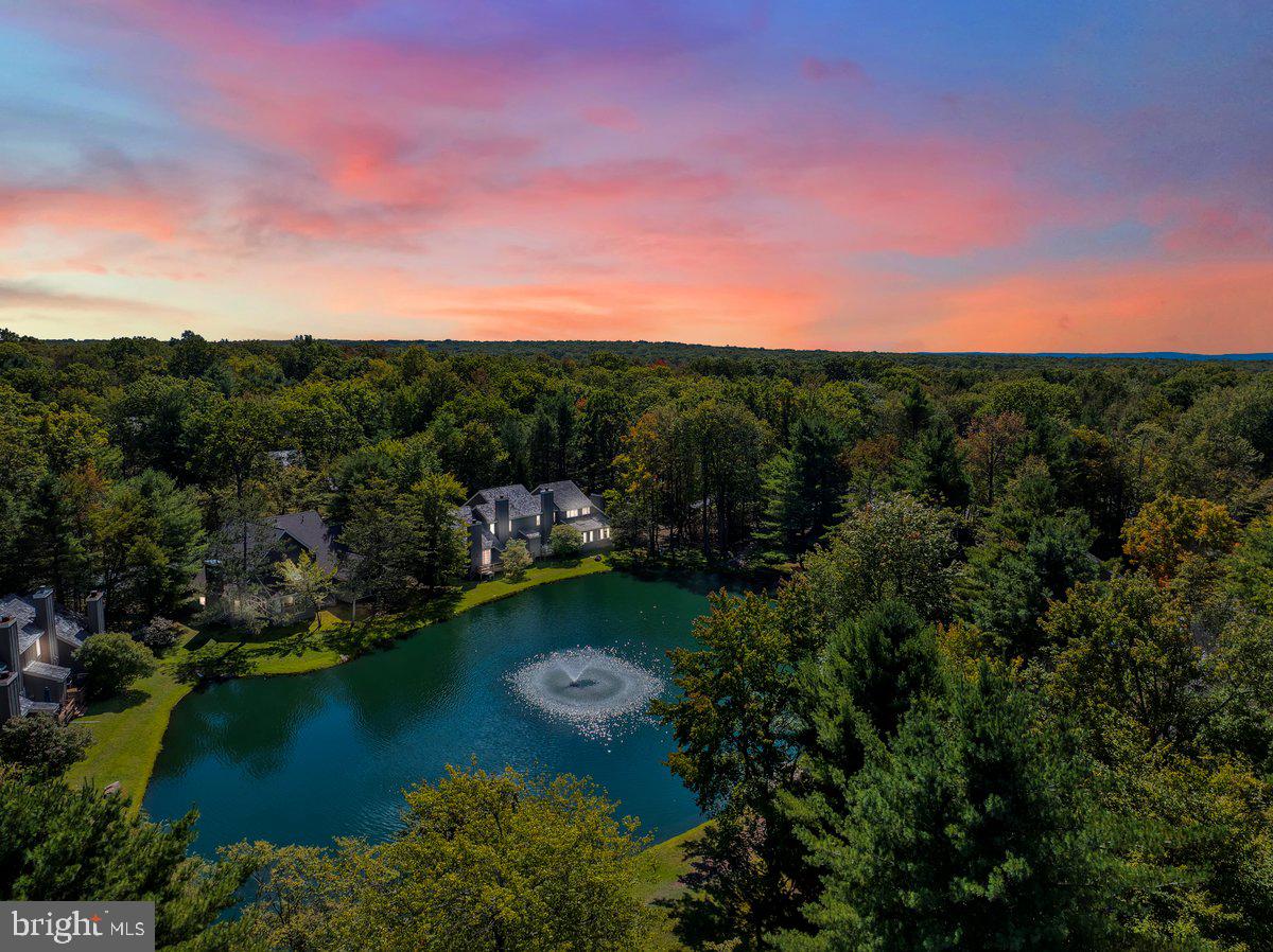 SNOW RIDGE VILLAGE - Residential