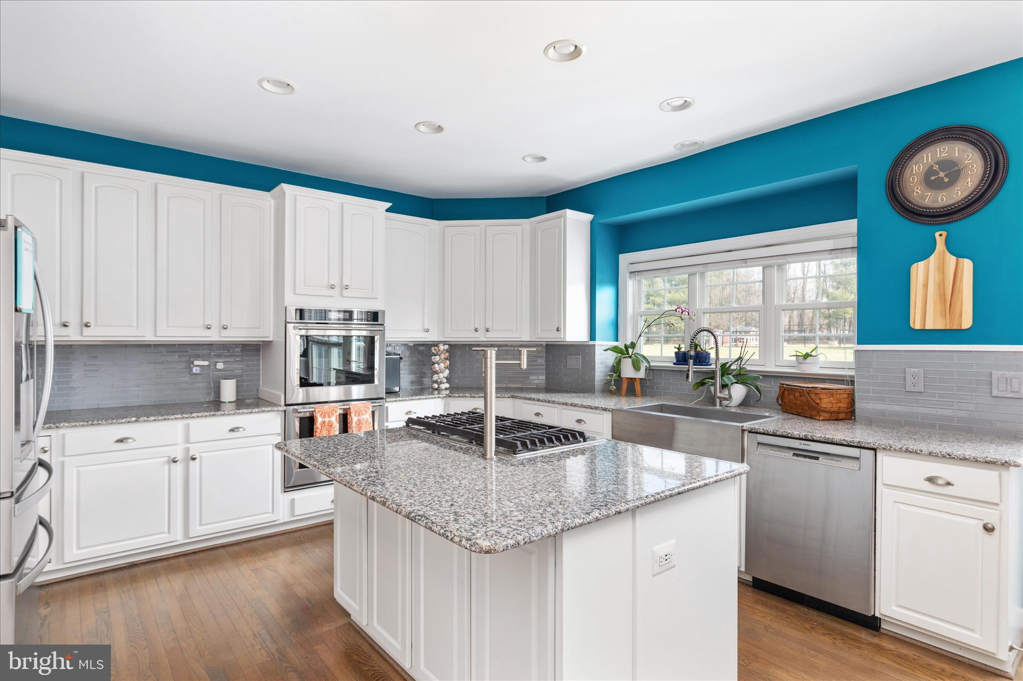 WINDING CREEK - Residential