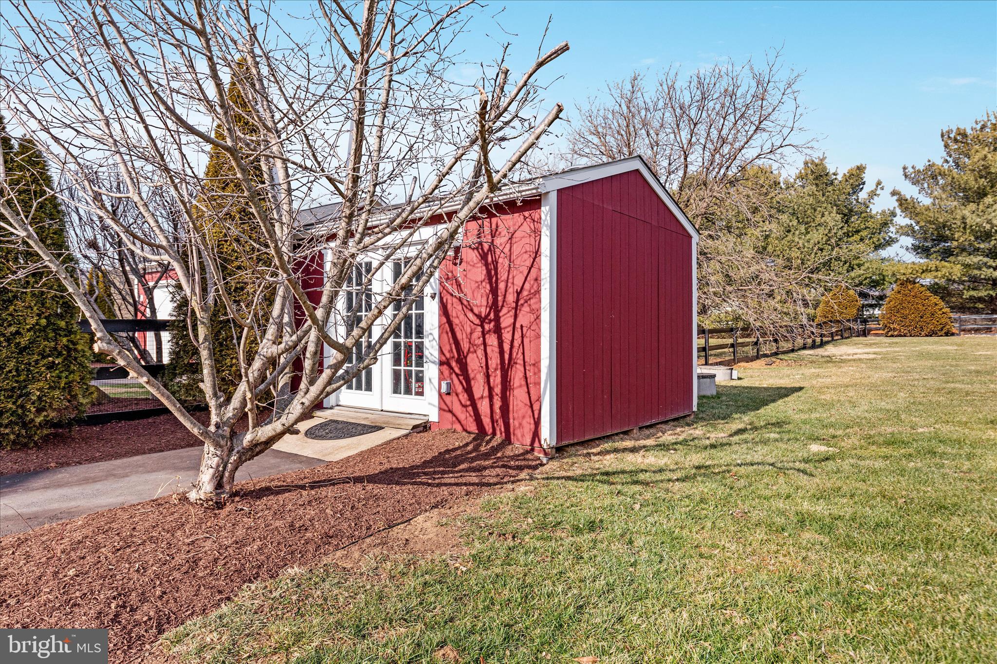 WINDING CREEK - Residential