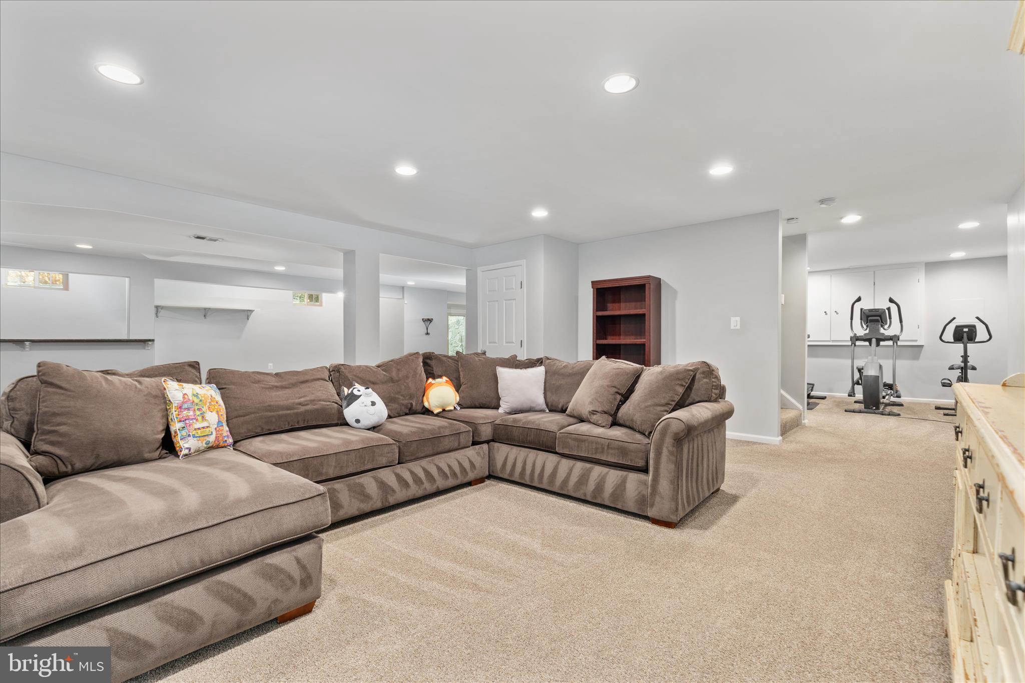 WINDING CREEK - Residential