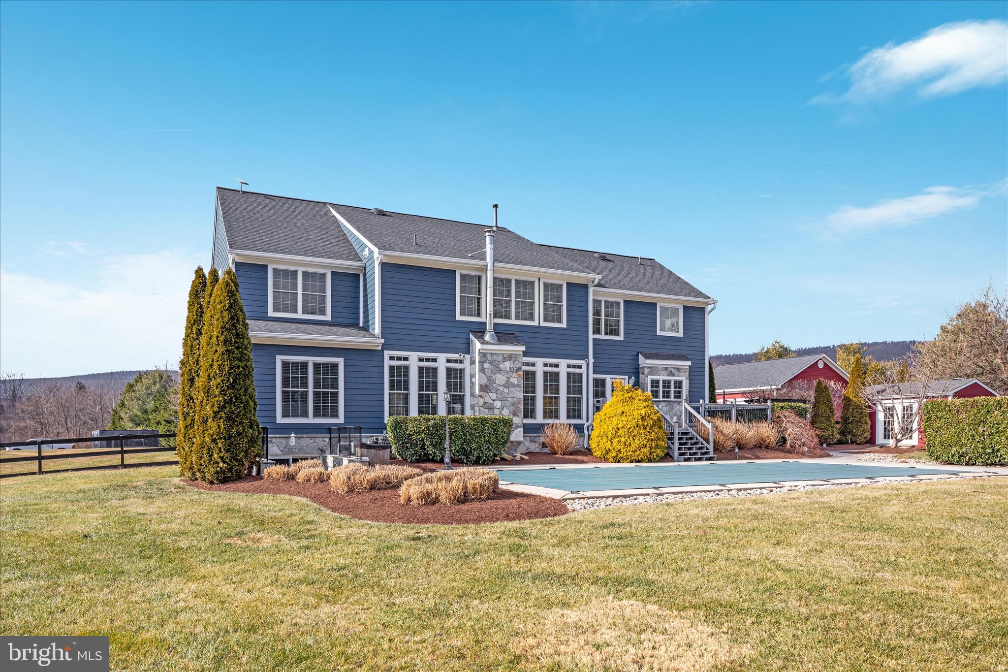 WINDING CREEK - Residential