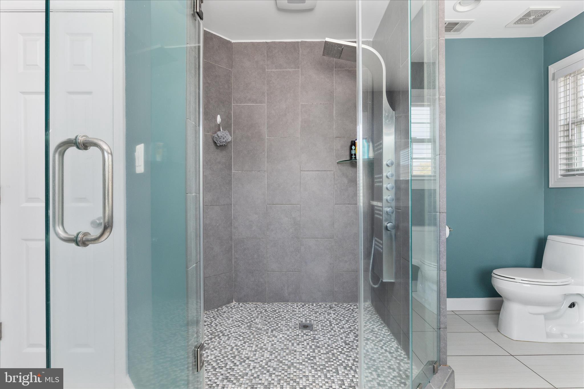 WINDING CREEK - Residential