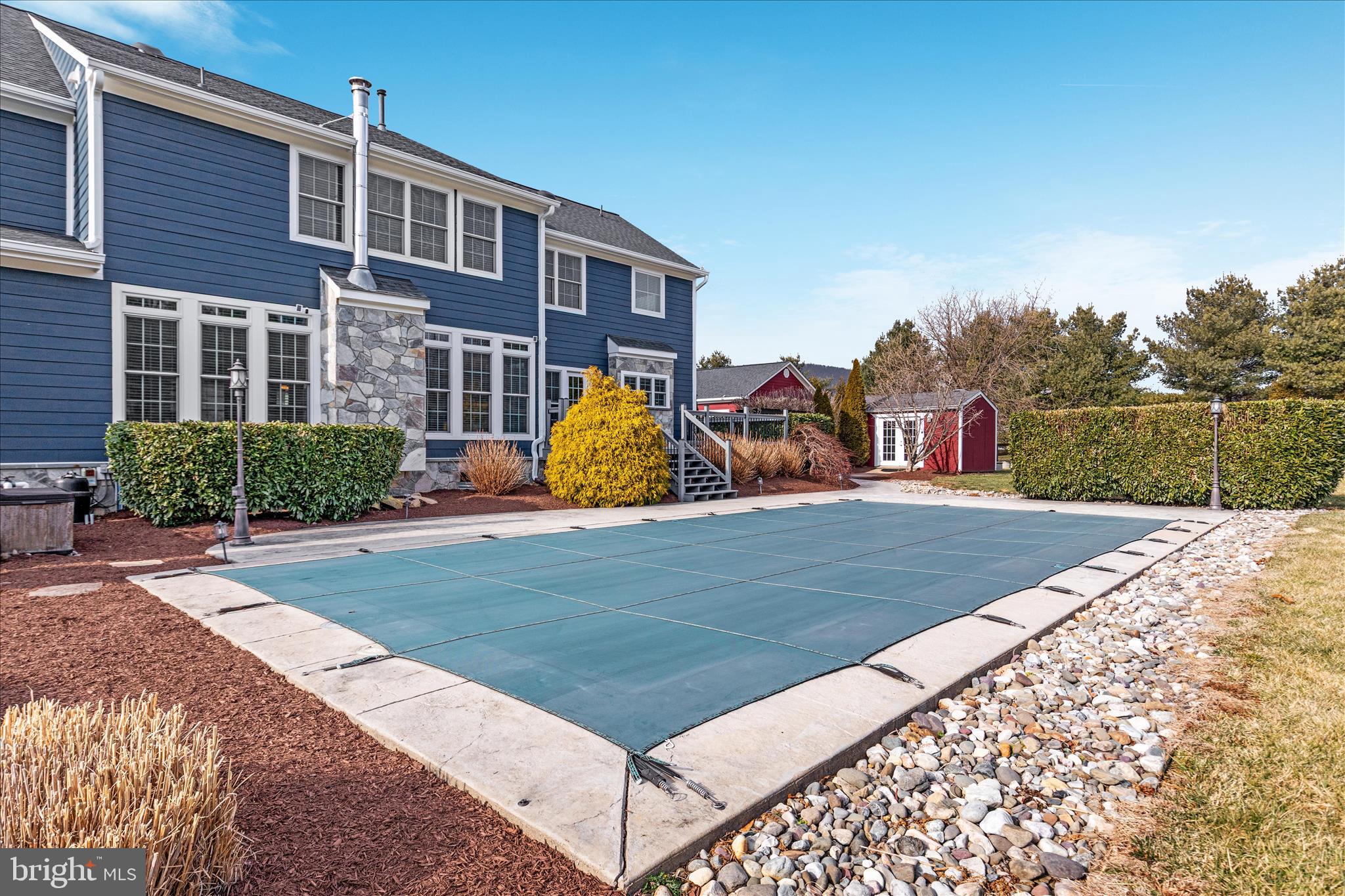 WINDING CREEK - Residential