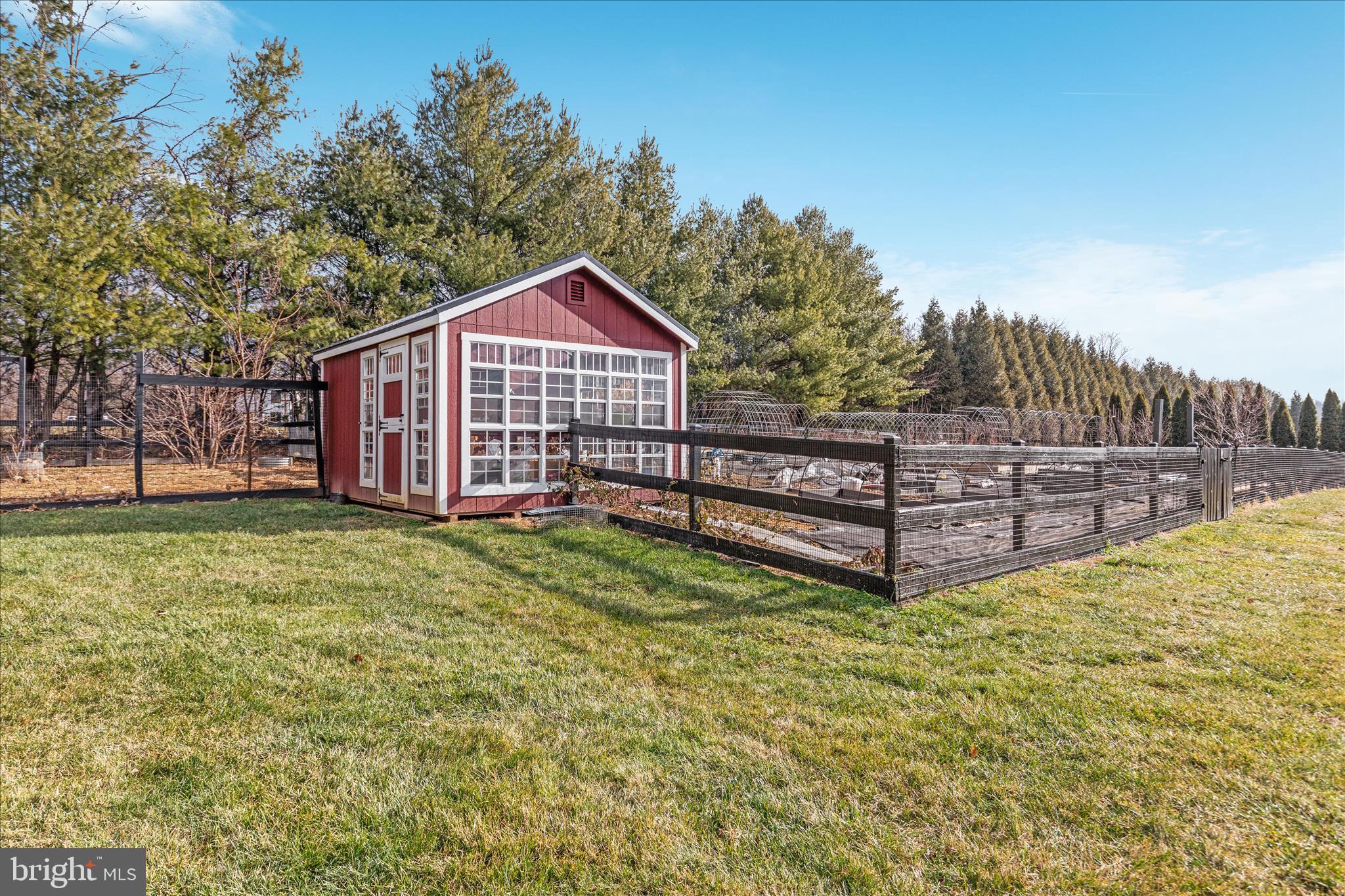 WINDING CREEK - Residential