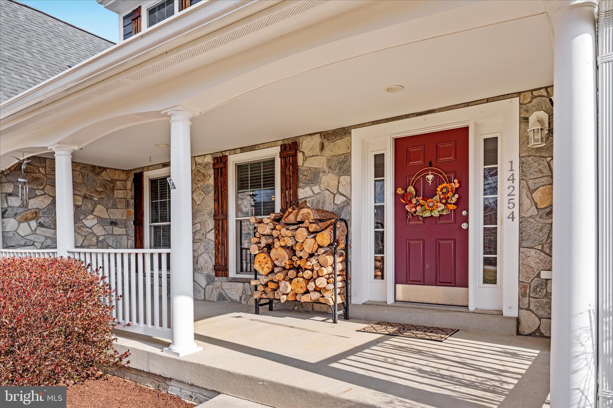 WINDING CREEK - Residential