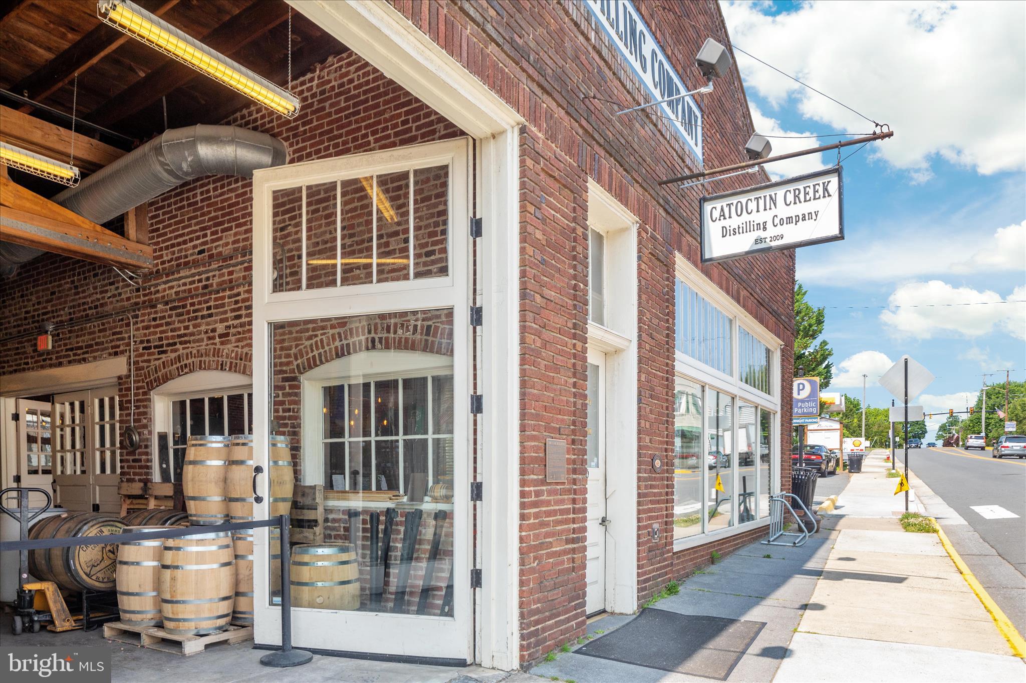 WINDING CREEK - Residential