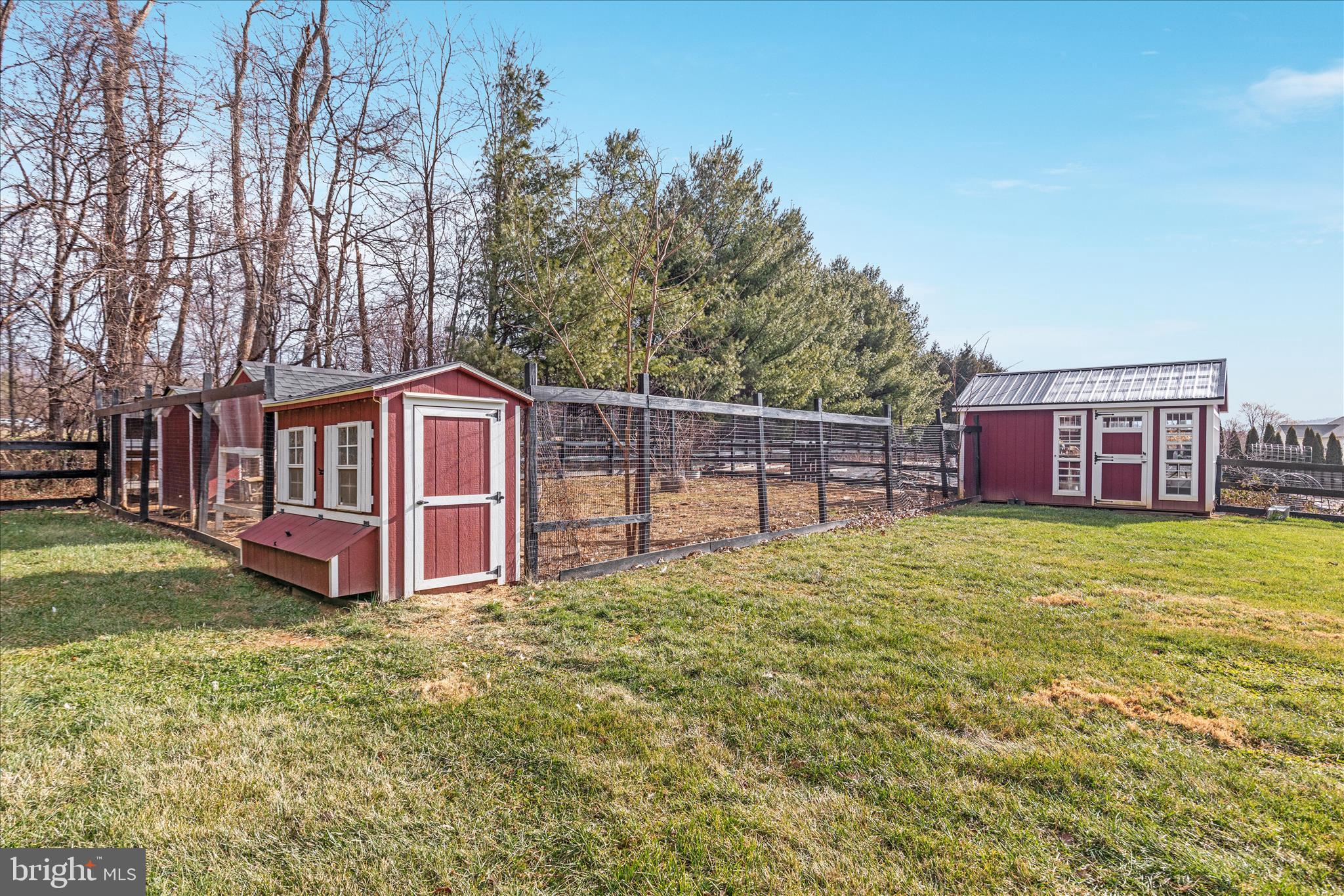 WINDING CREEK - Residential