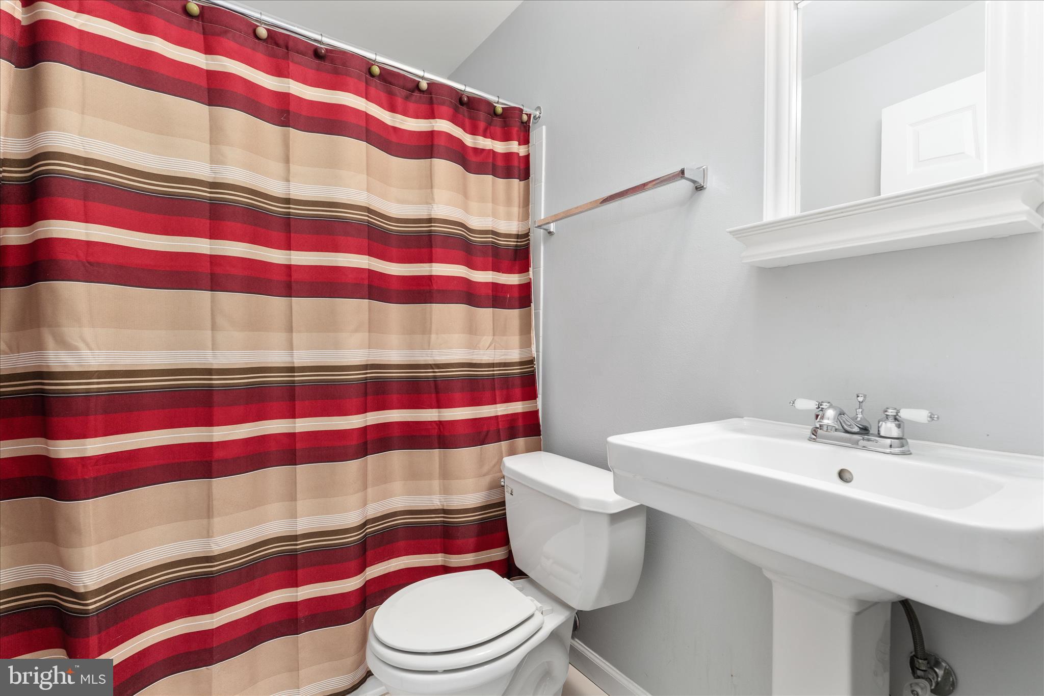 WINDING CREEK - Residential