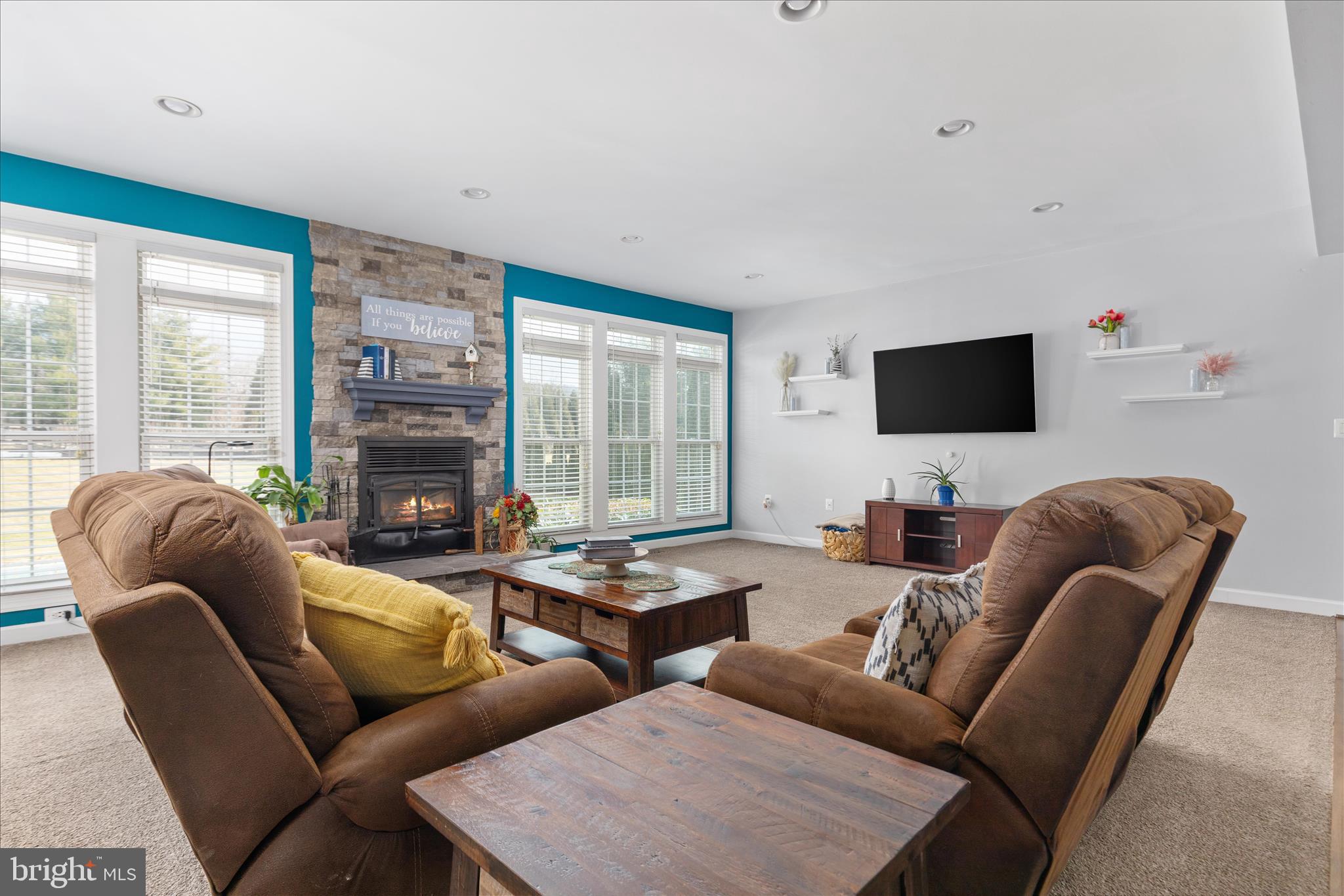 WINDING CREEK - Residential