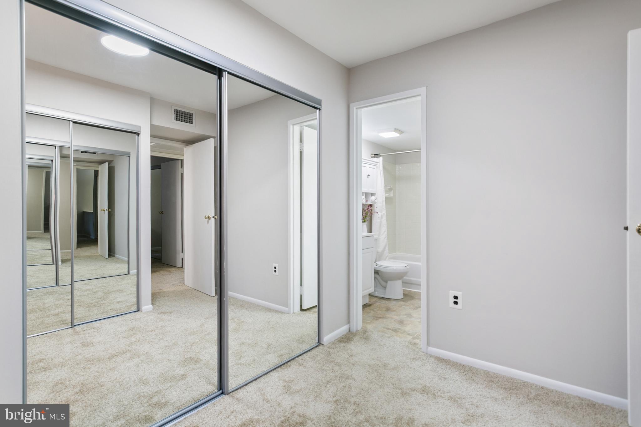 PAINTERS CROSSING - Residential