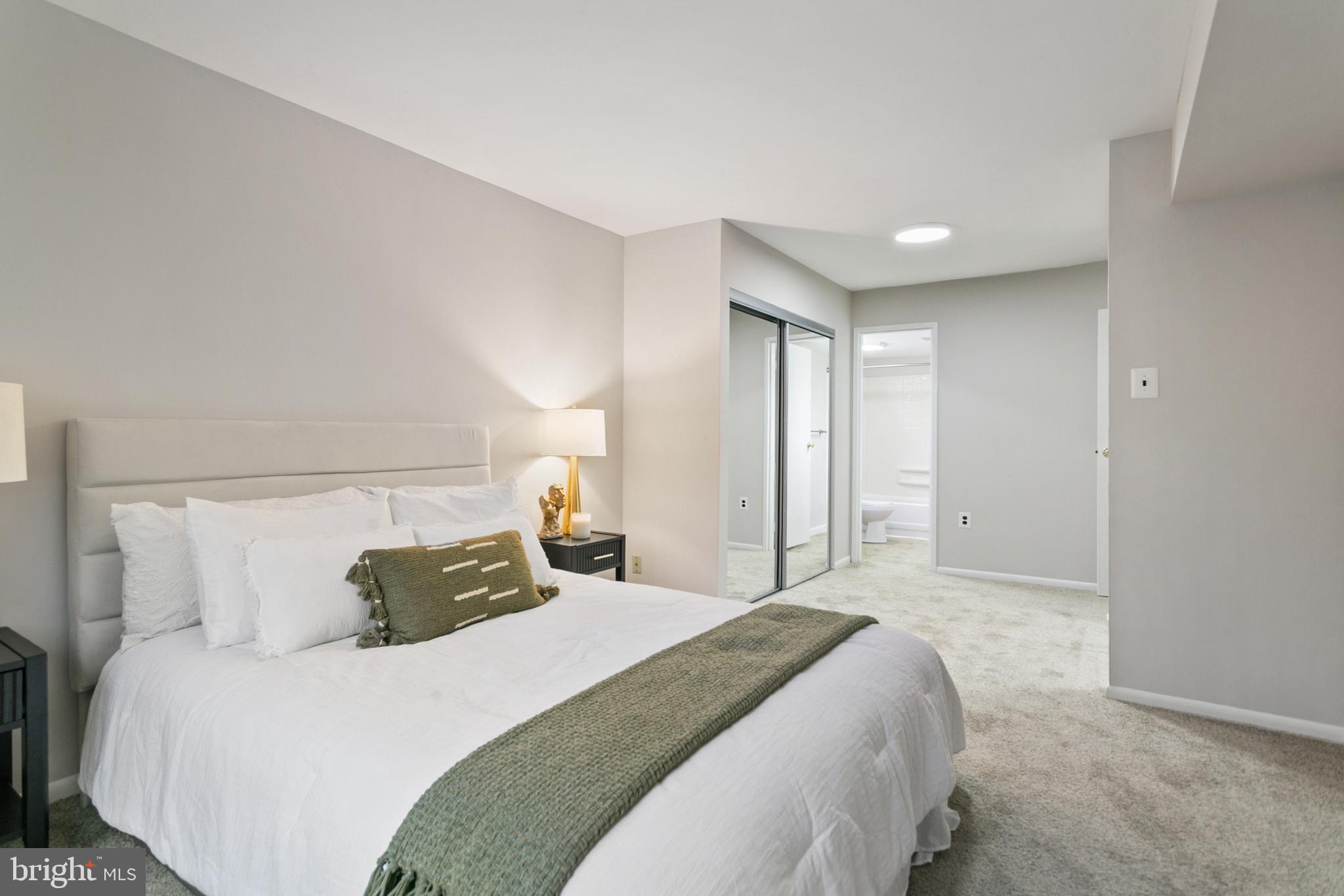 PAINTERS CROSSING - Residential