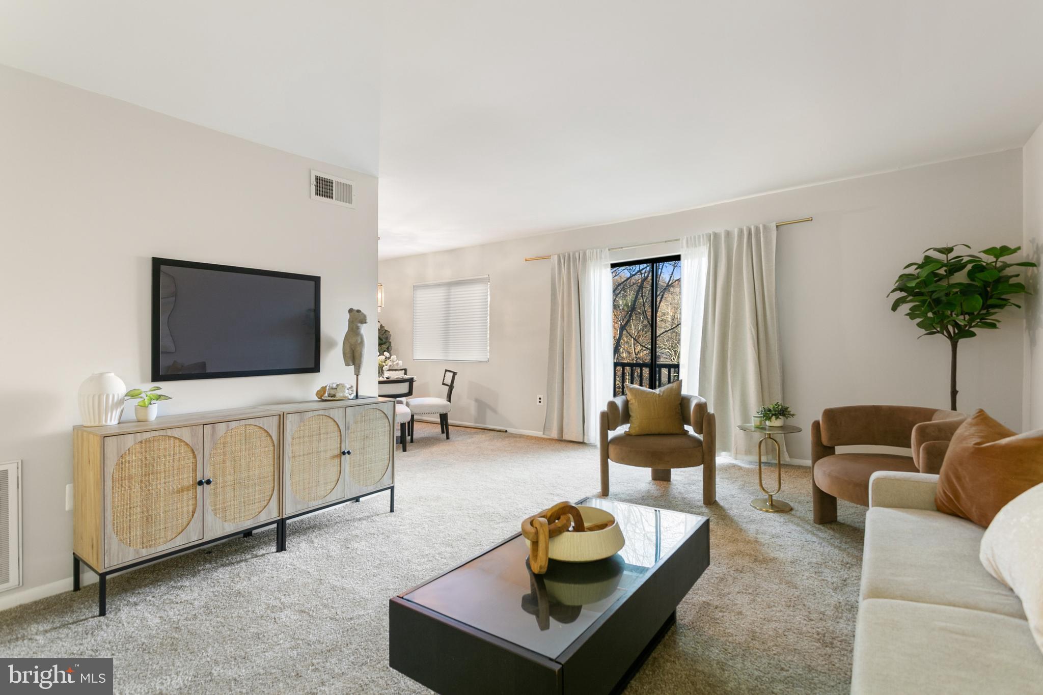 PAINTERS CROSSING - Residential