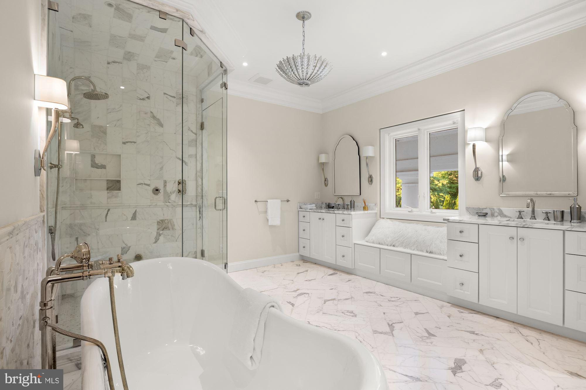 WATERFRONT - Residential