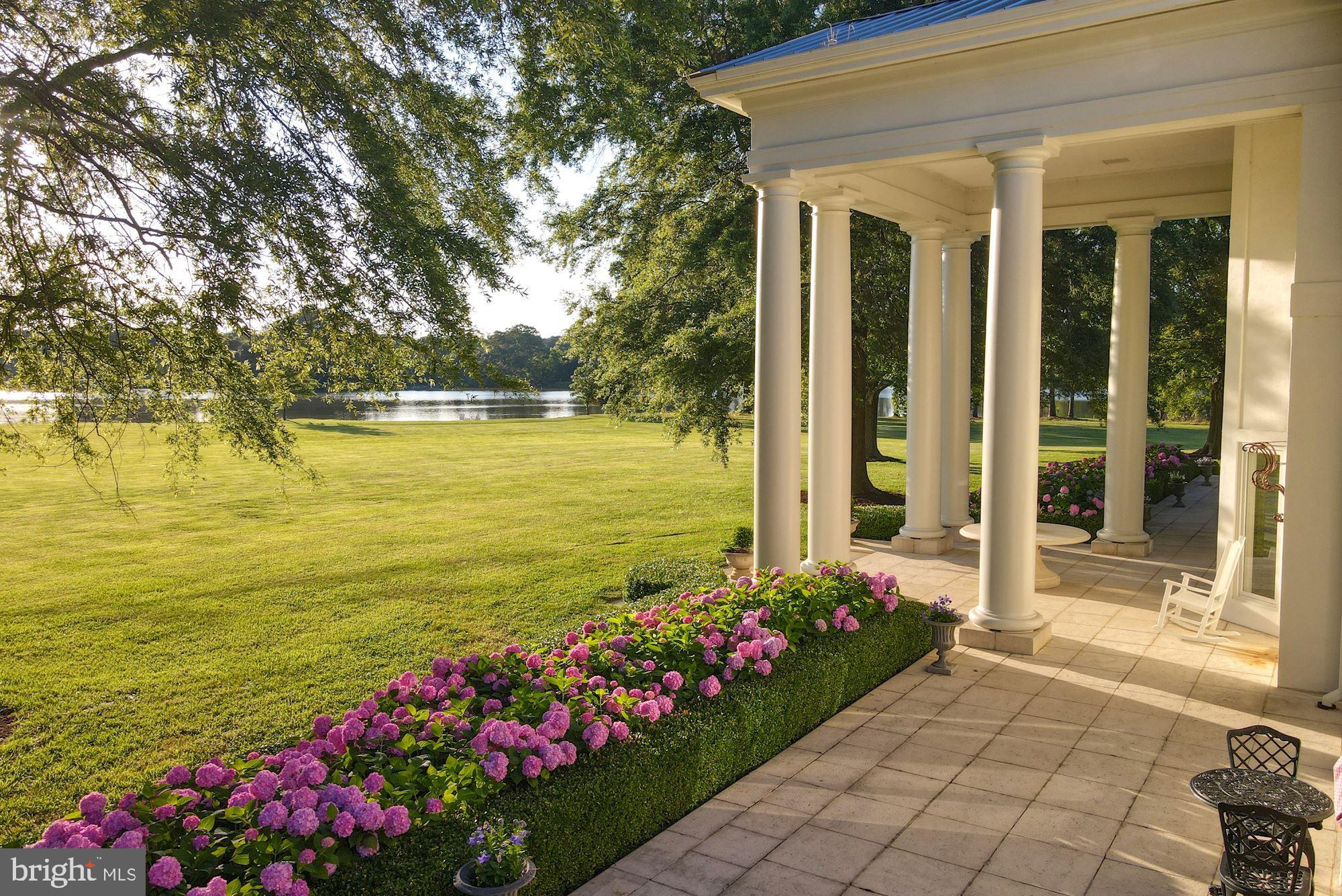 WATERFRONT - Residential