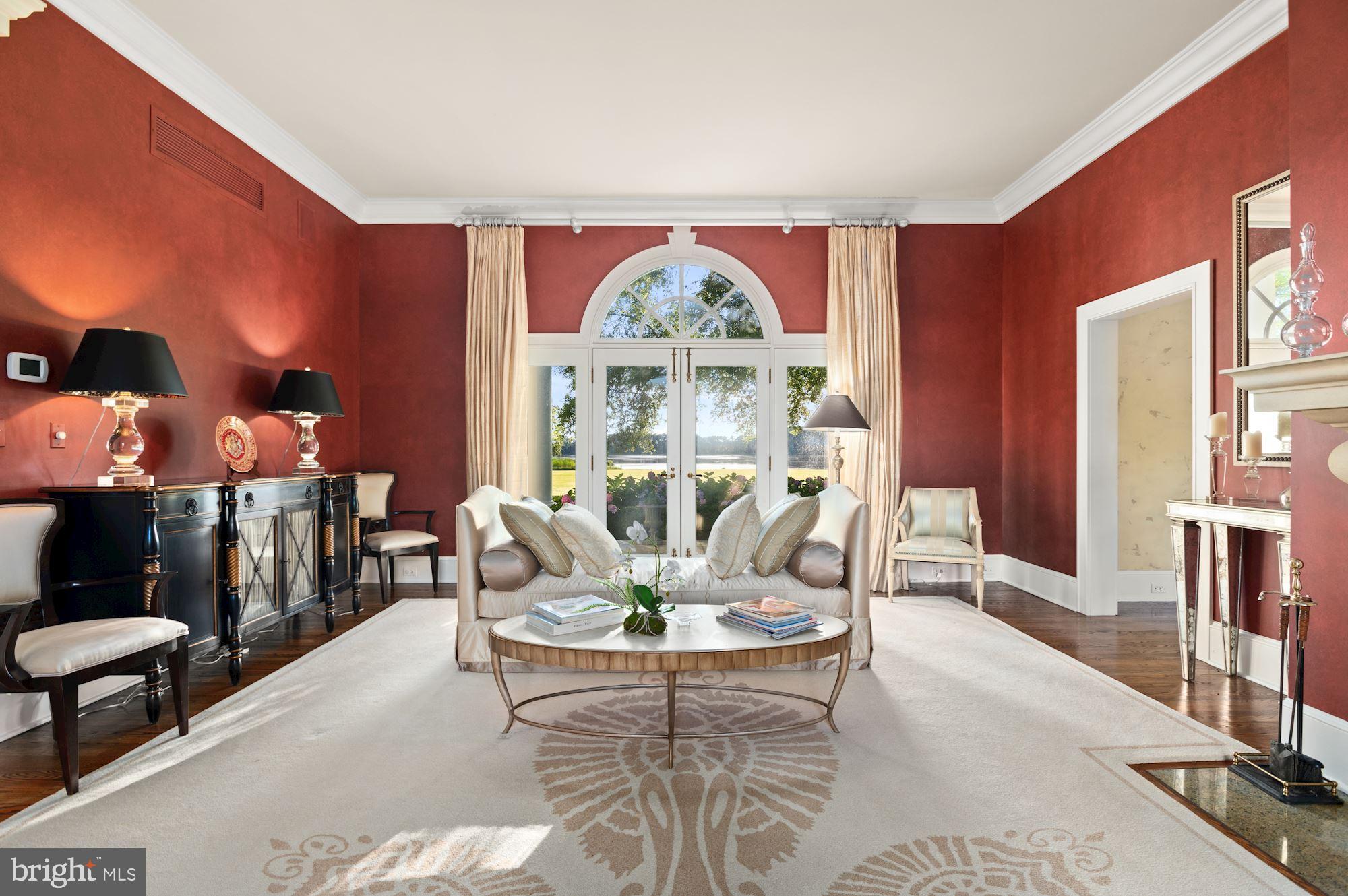 WATERFRONT - Residential