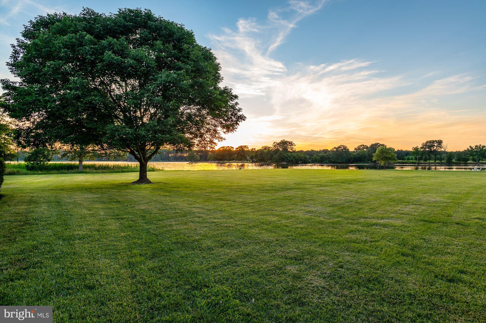 WATERFRONT - Residential