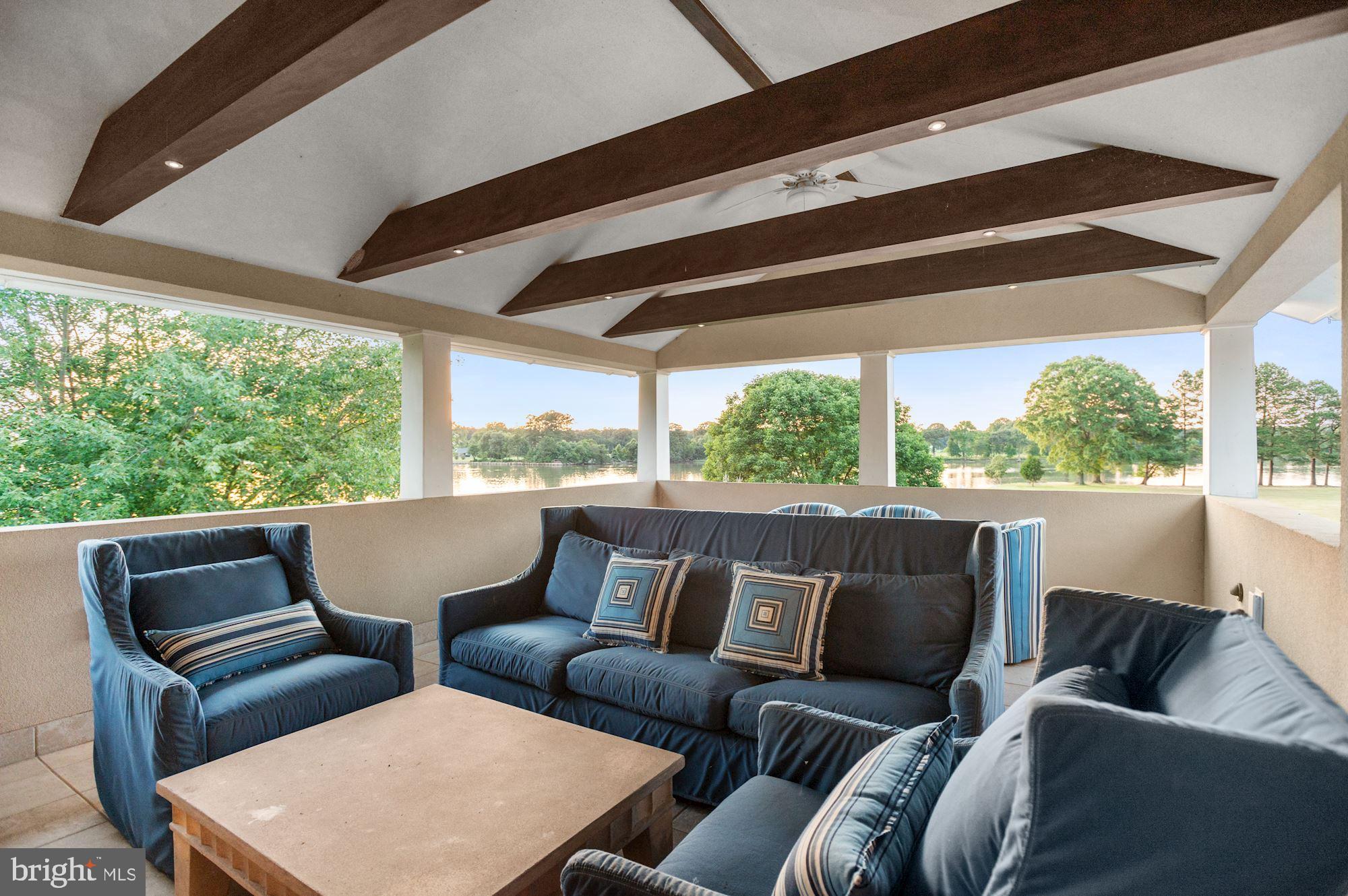 WATERFRONT - Residential