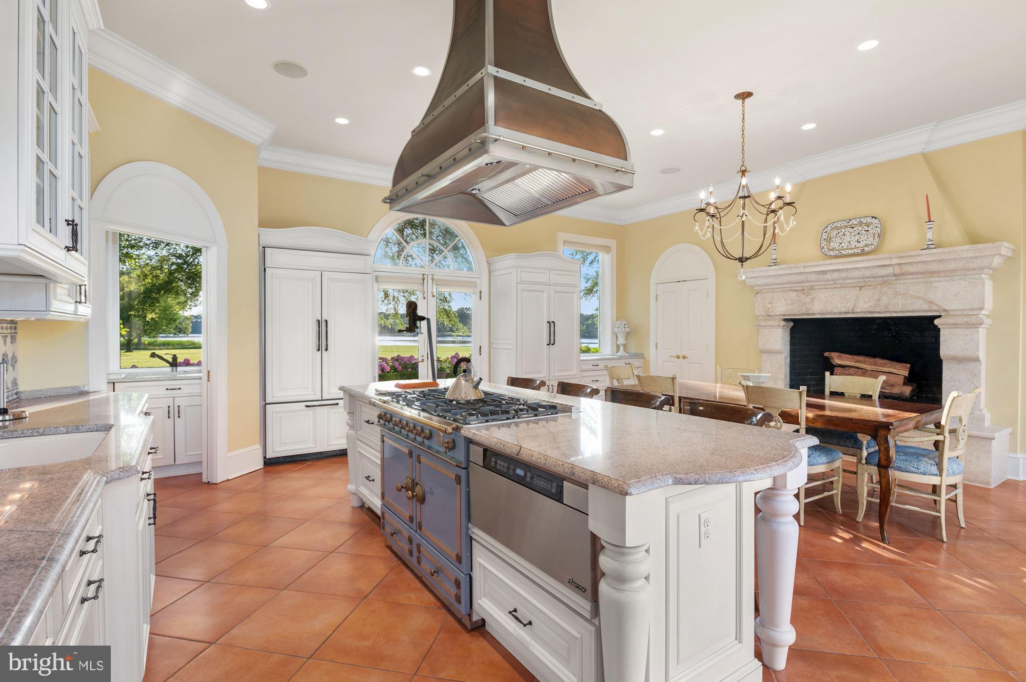 WATERFRONT - Residential