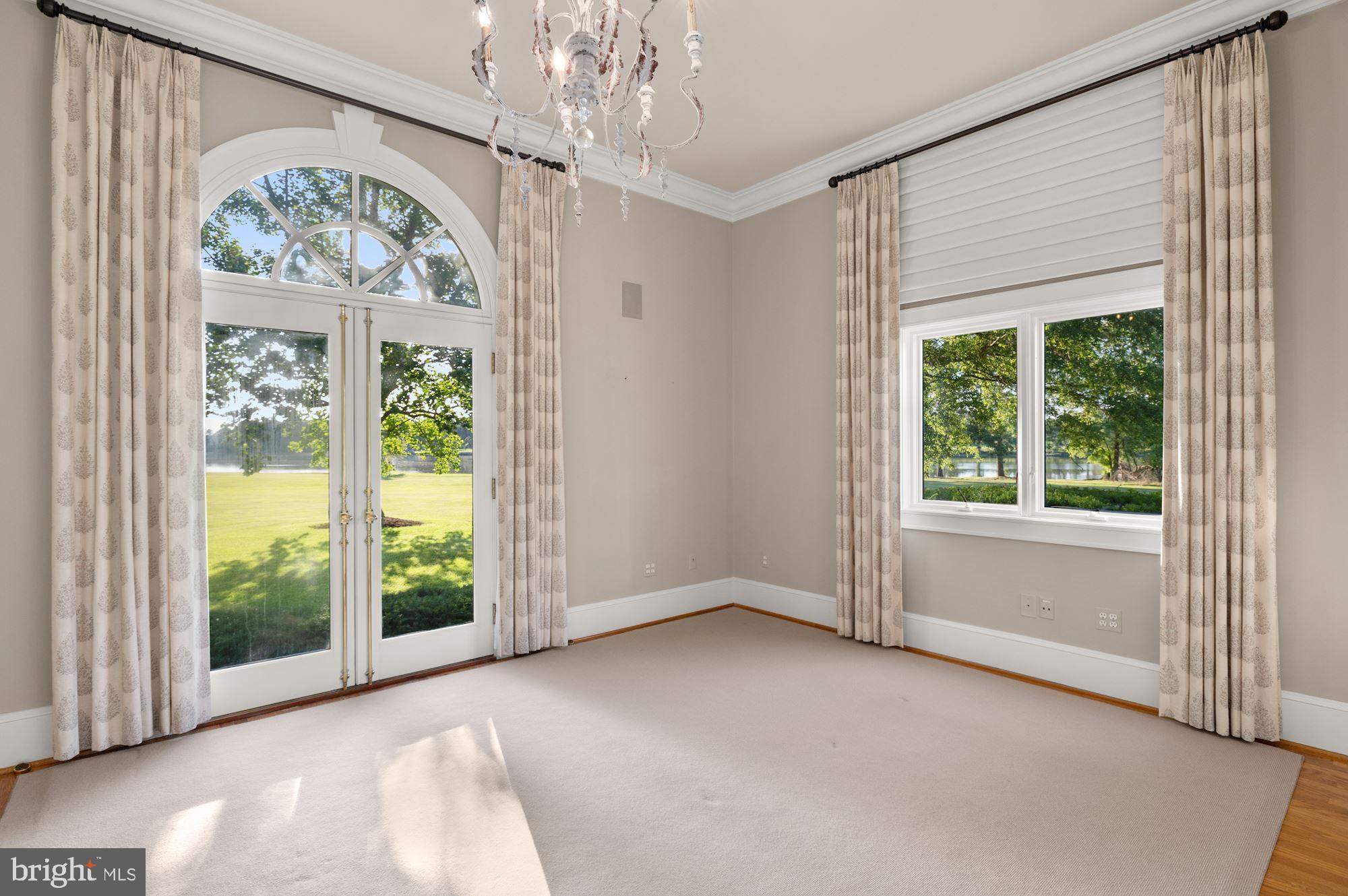 WATERFRONT - Residential