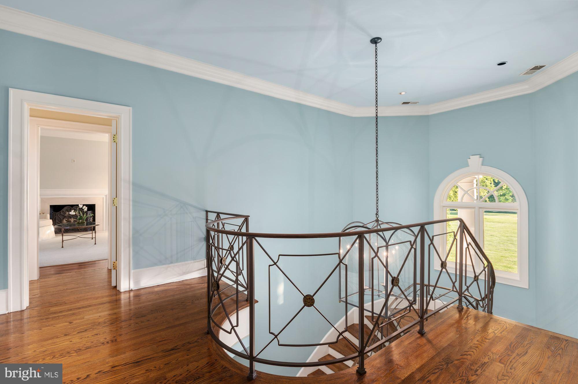 WATERFRONT - Residential