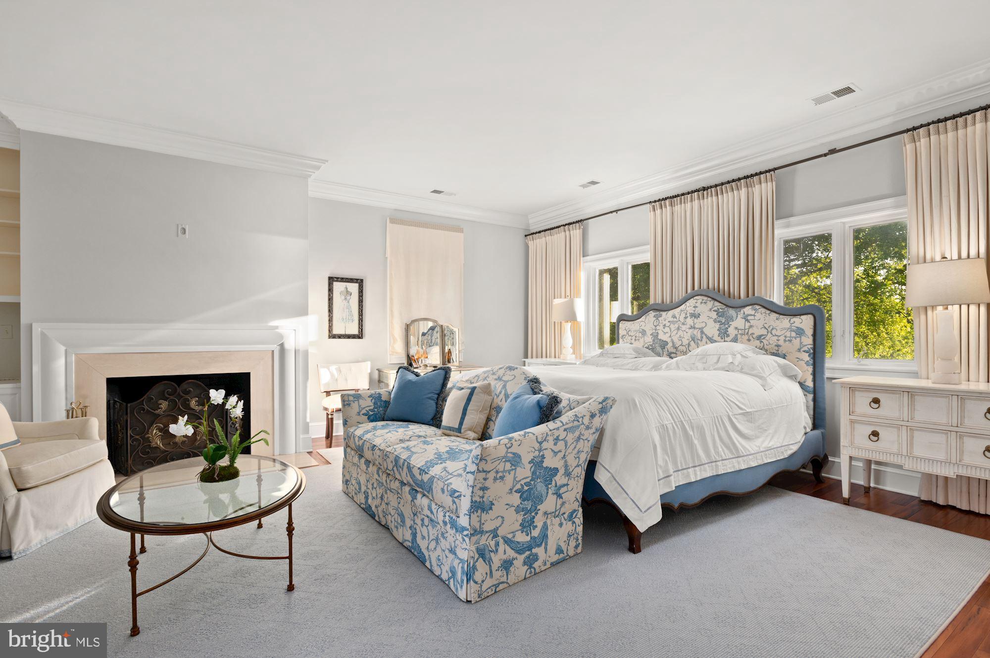 WATERFRONT - Residential