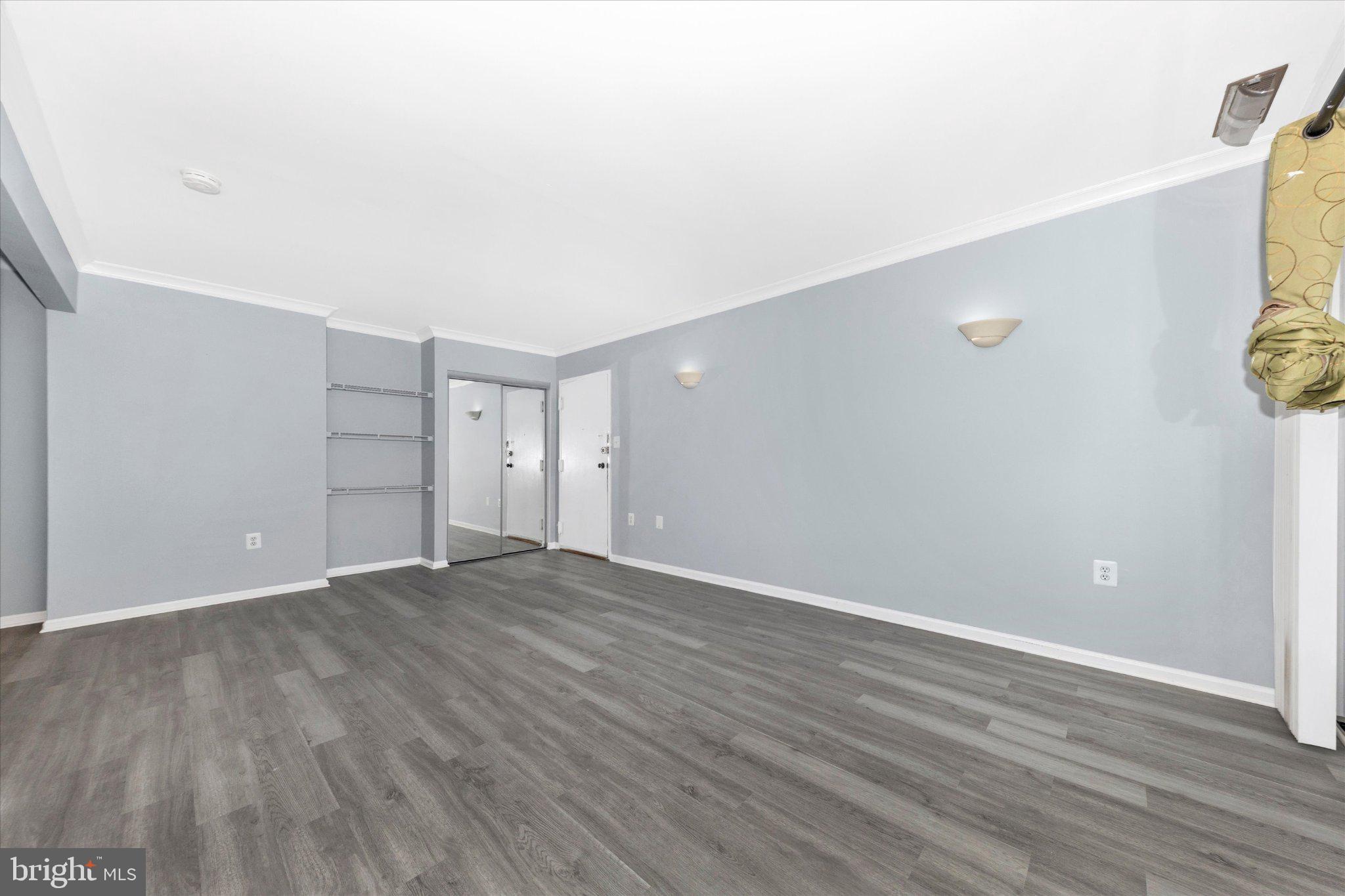 PLYMOUTH GARDENS - Residential