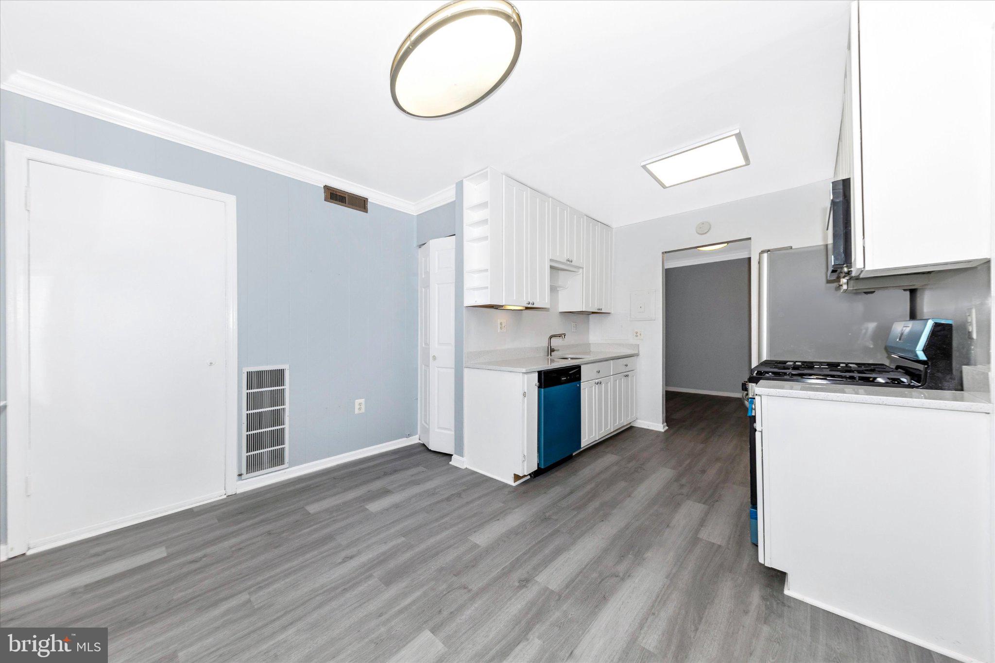 PLYMOUTH GARDENS - Residential