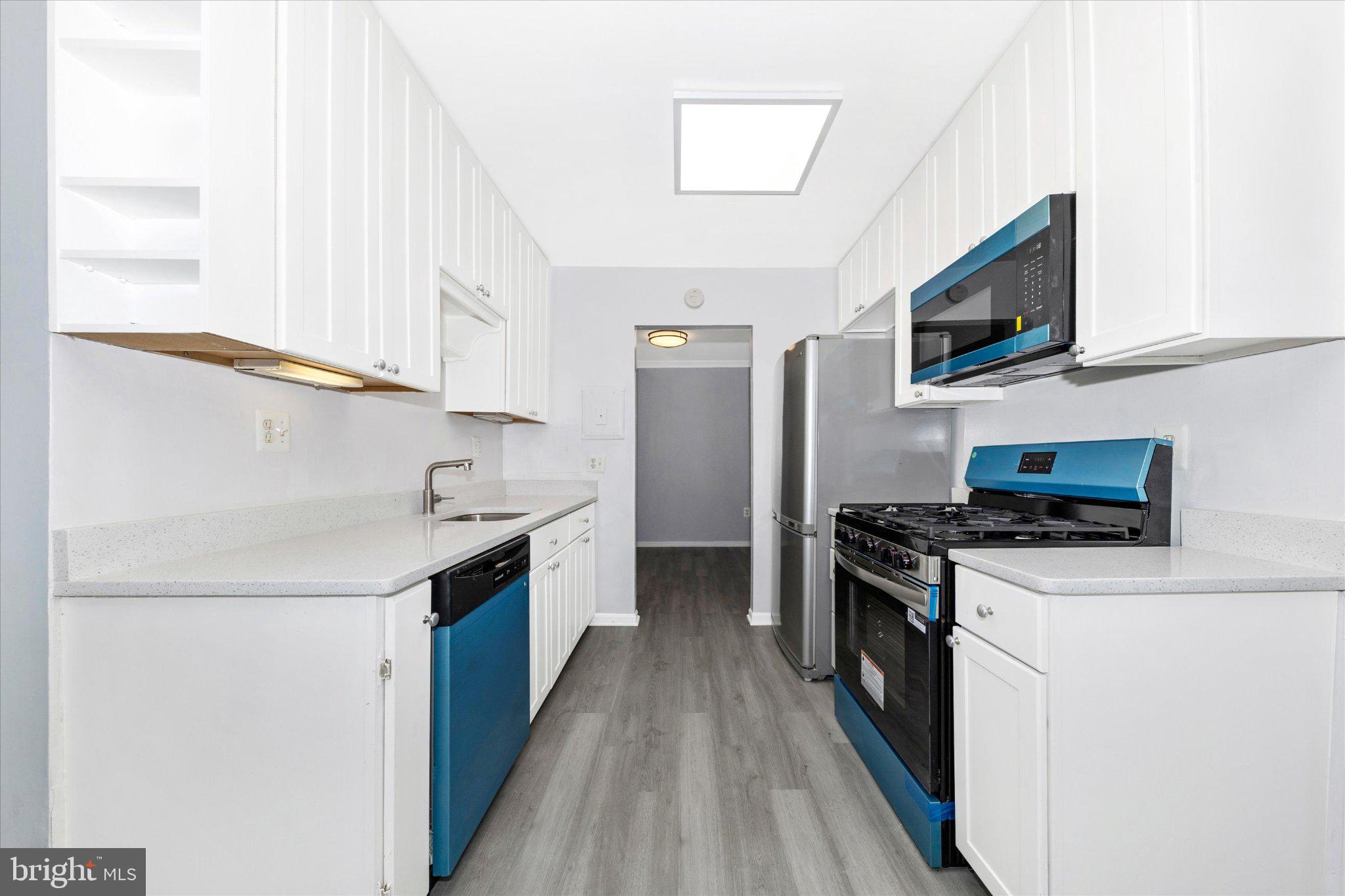 PLYMOUTH GARDENS - Residential