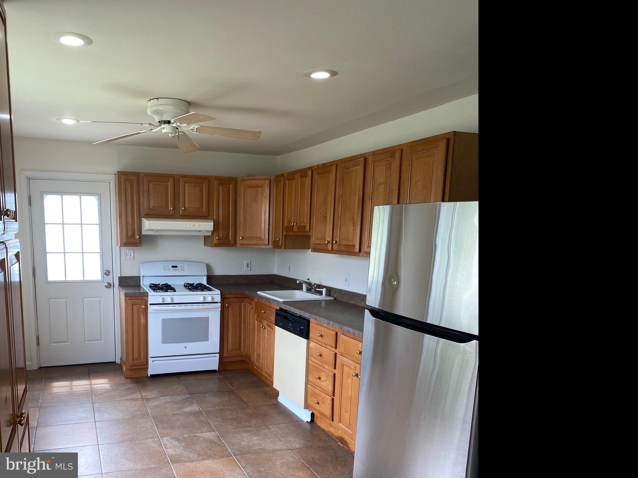 DUNDALK - Residential Lease